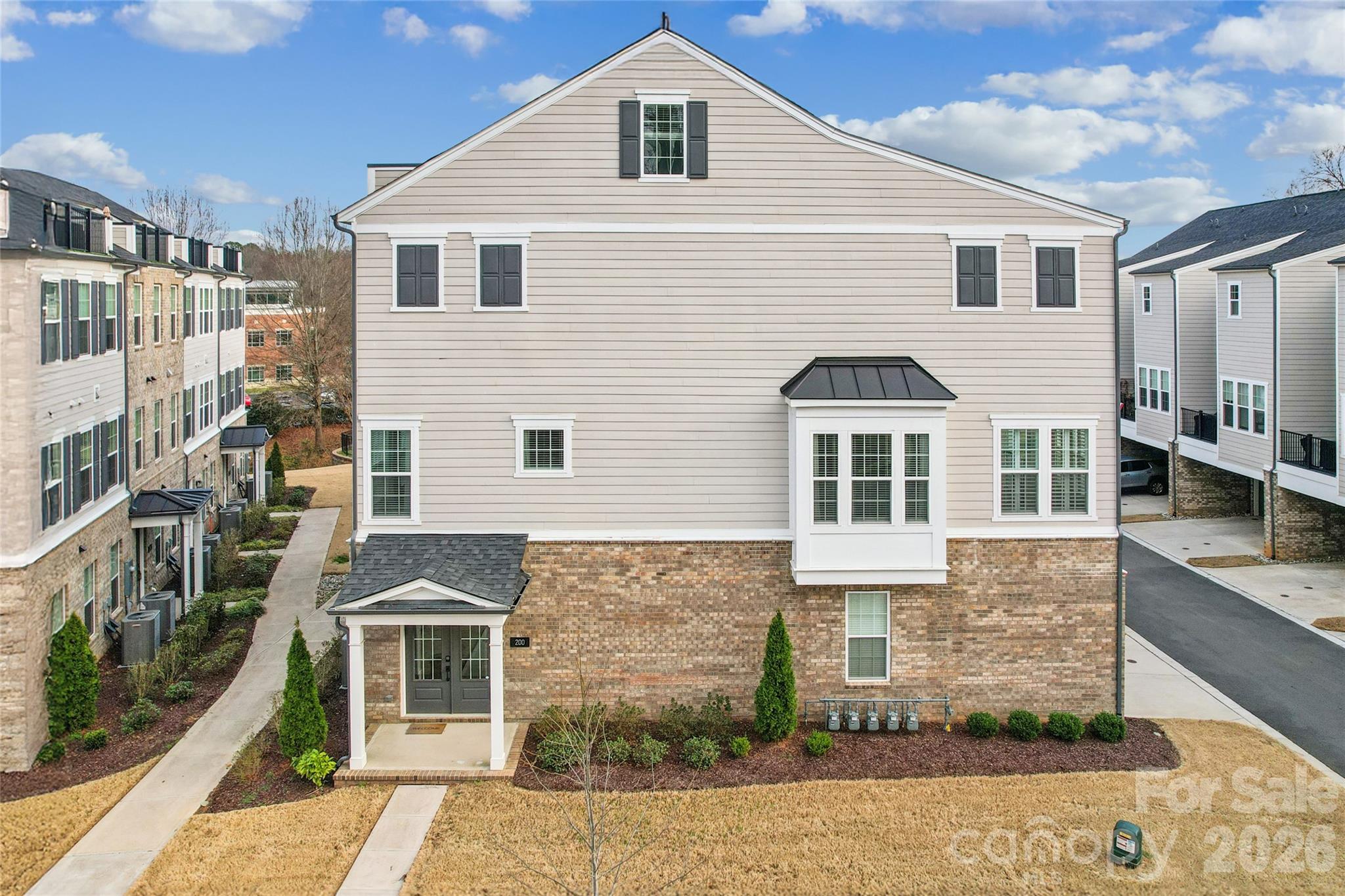 Elizabeth - Residential