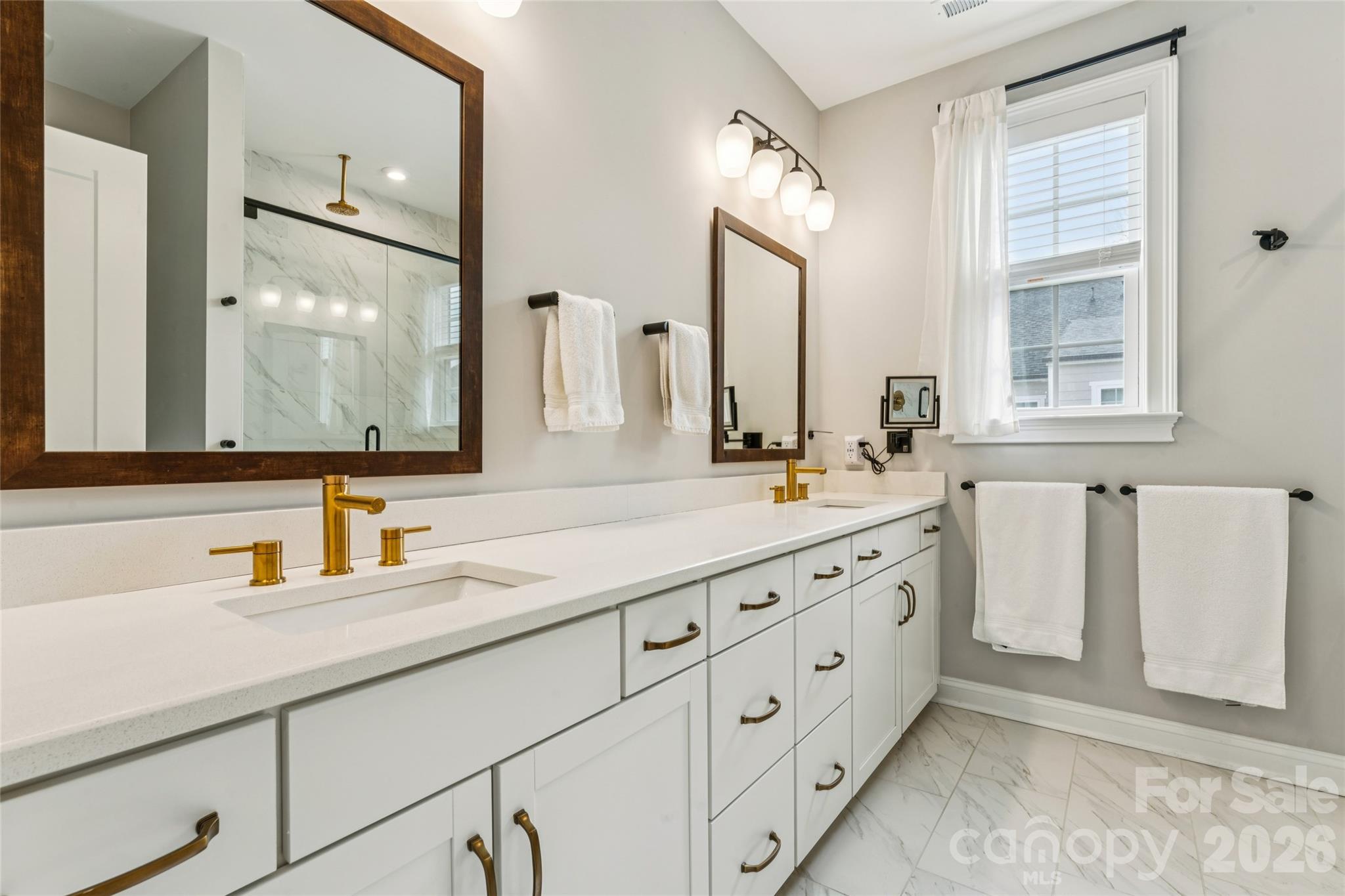 Elizabeth - Residential