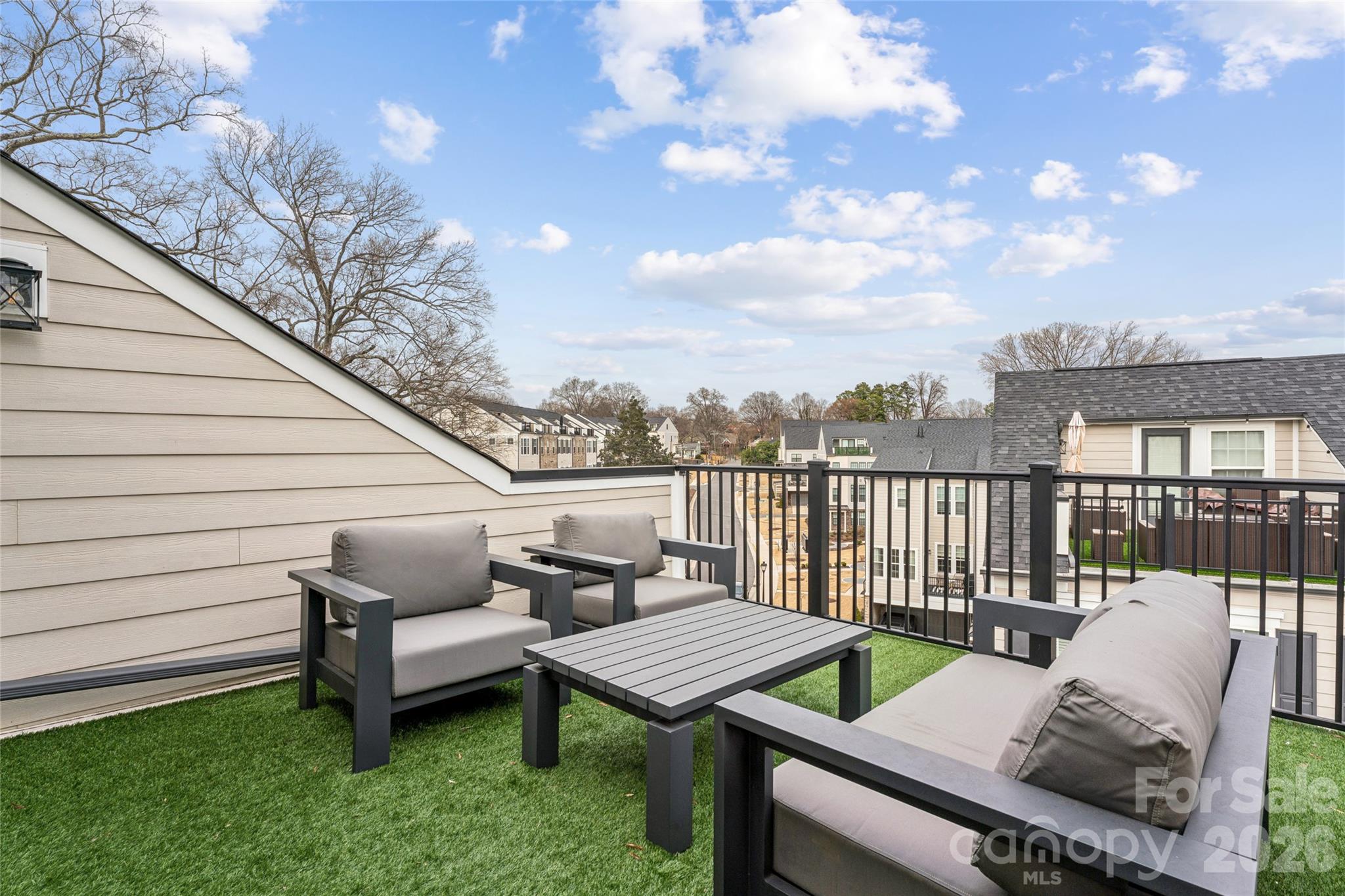 Elizabeth - Residential