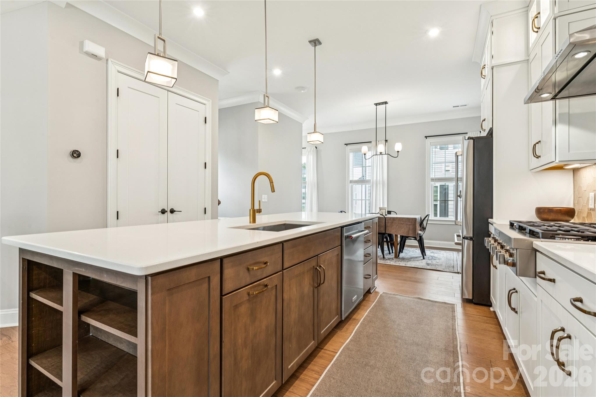 Elizabeth - Residential