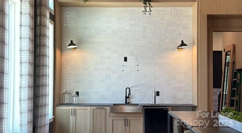 Charlotte, North Carolina 28262, United States, 2 Bedrooms Bedrooms, ,2 BathroomsBathrooms,Residential,Active,181113