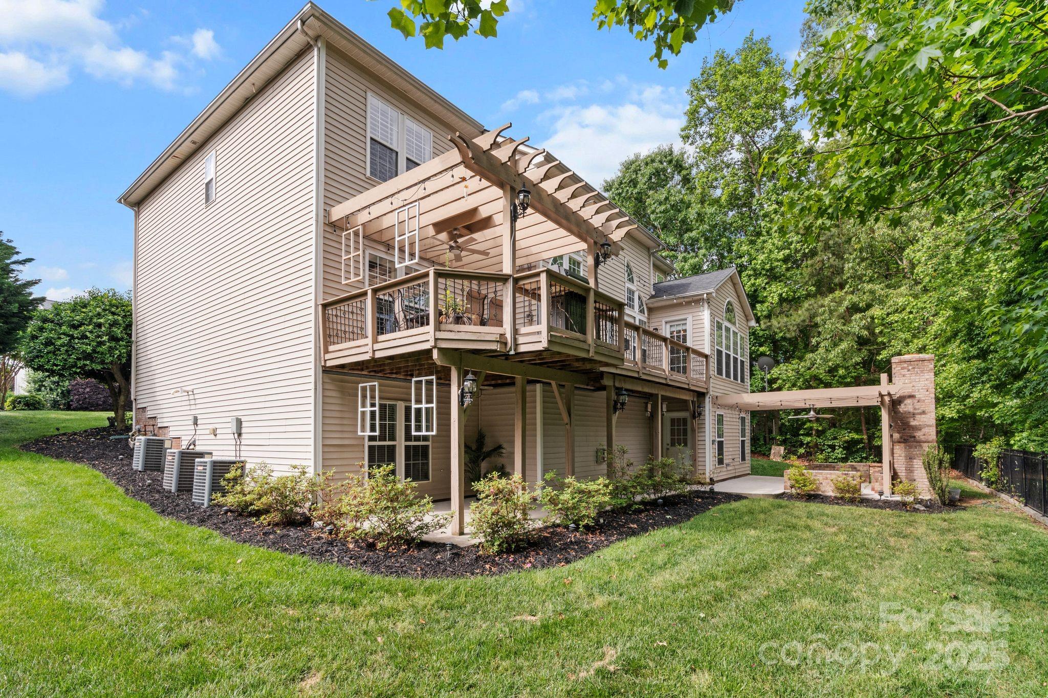 Sutton Place - Residential