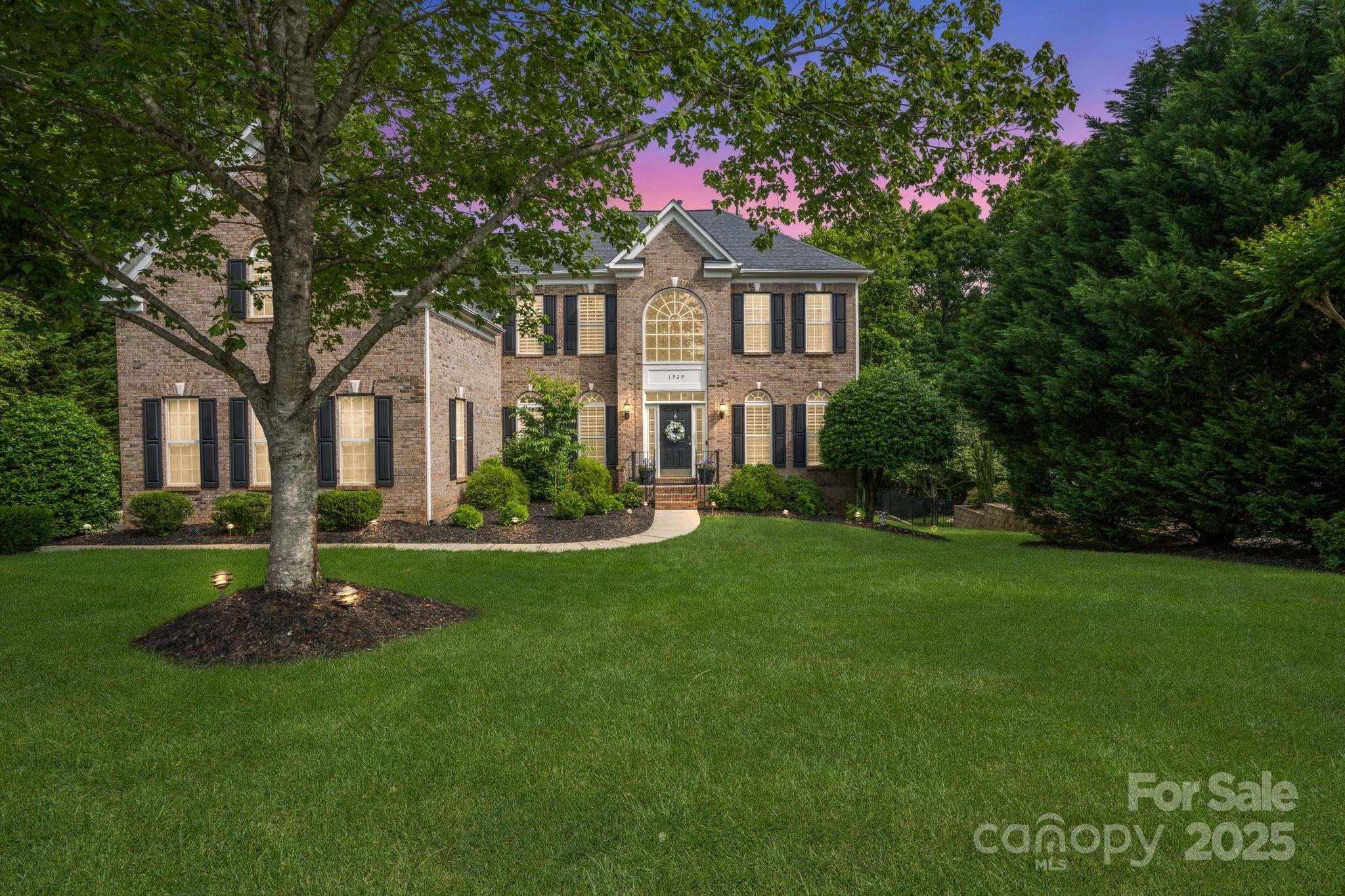 Sutton Place - Residential