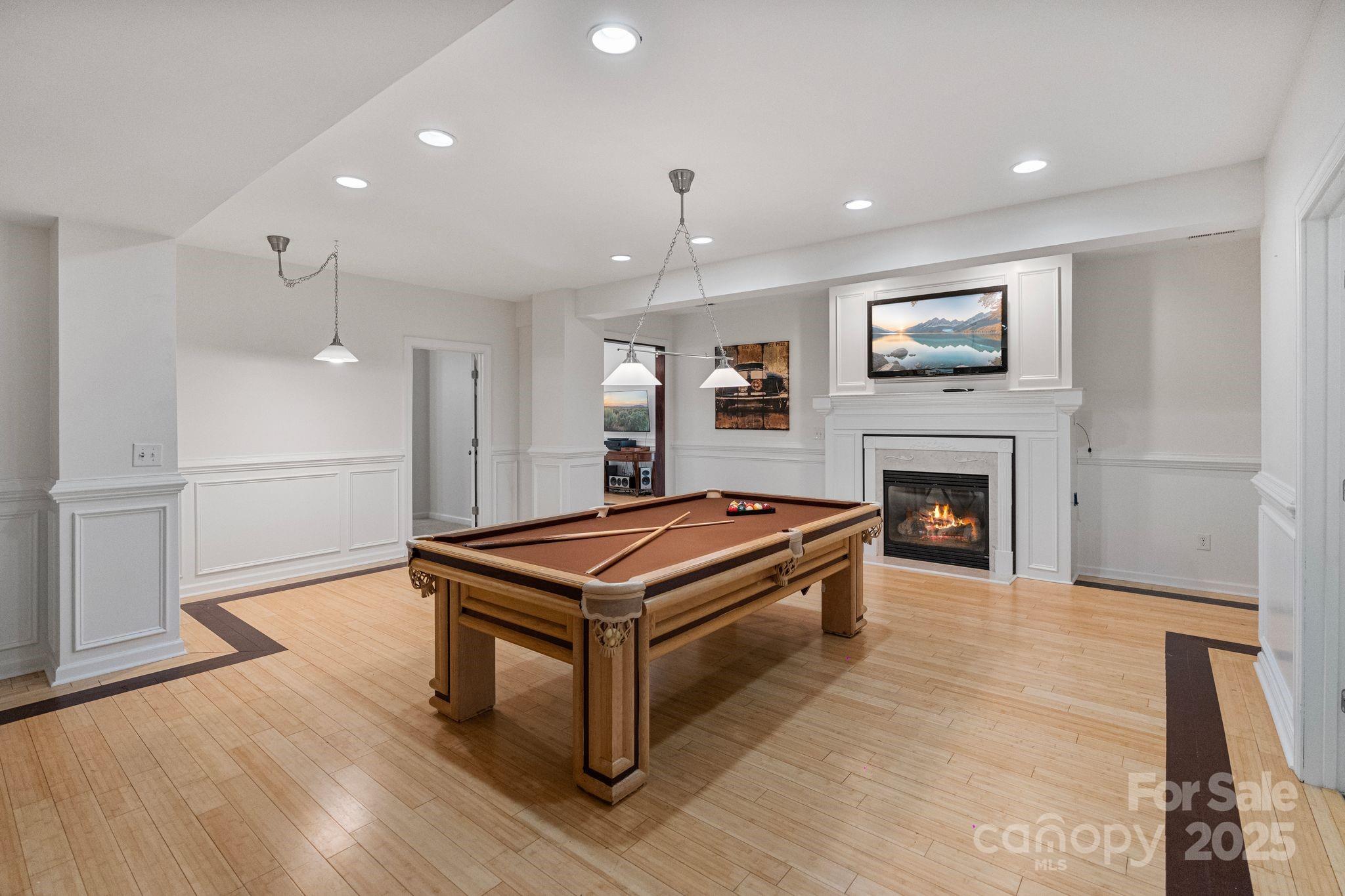 Sutton Place - Residential