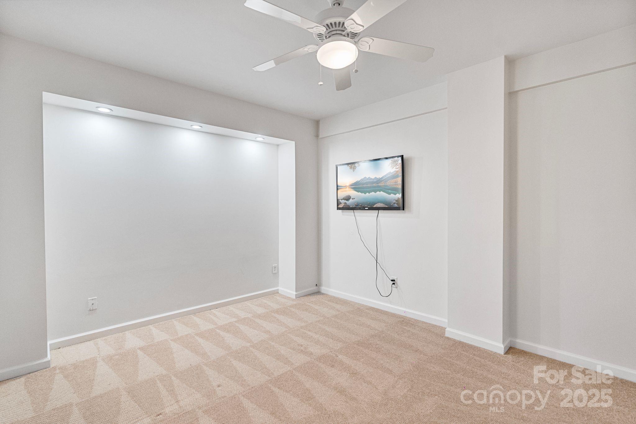 Sutton Place - Residential