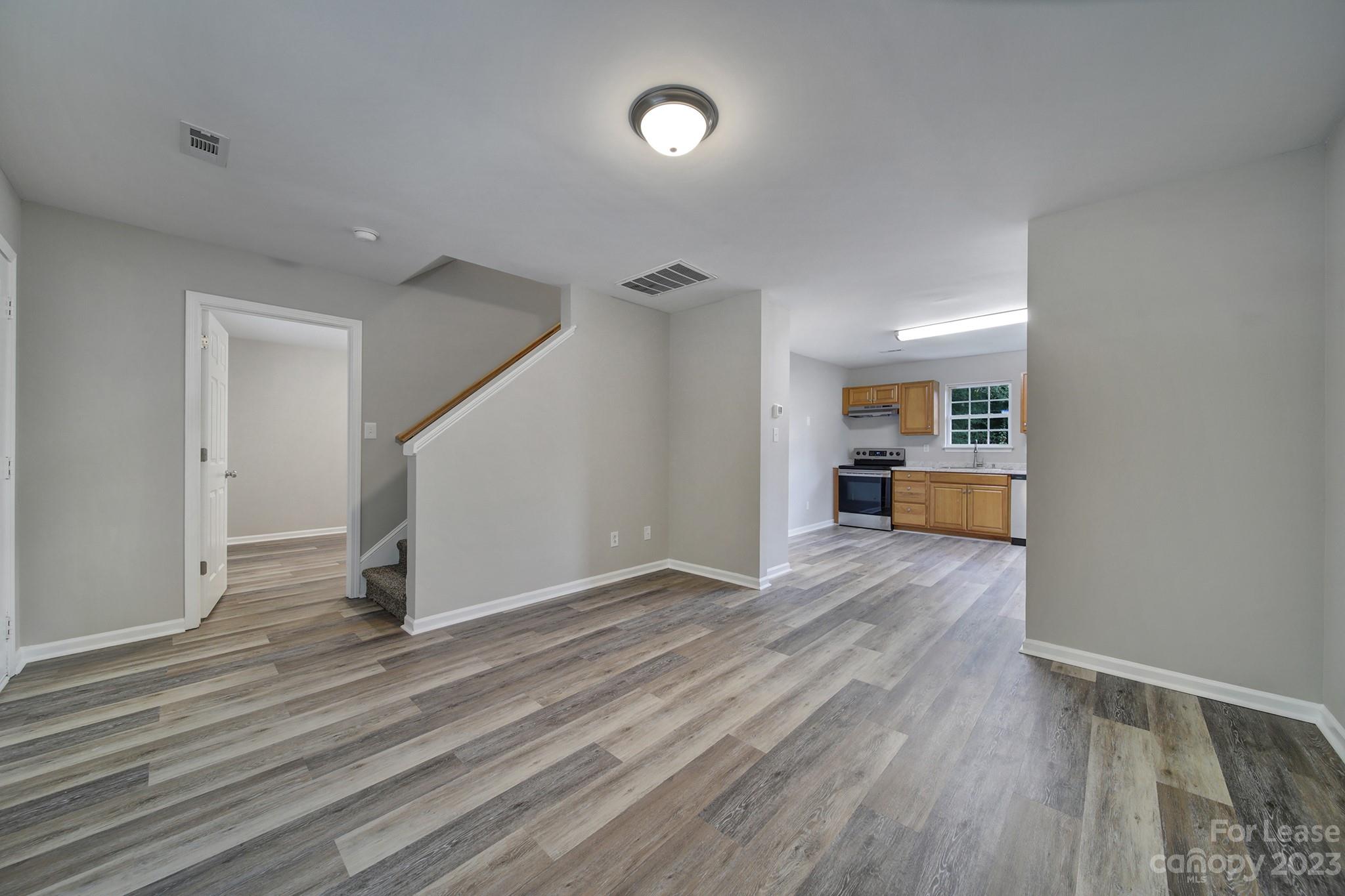 Reid Park - Residential Lease