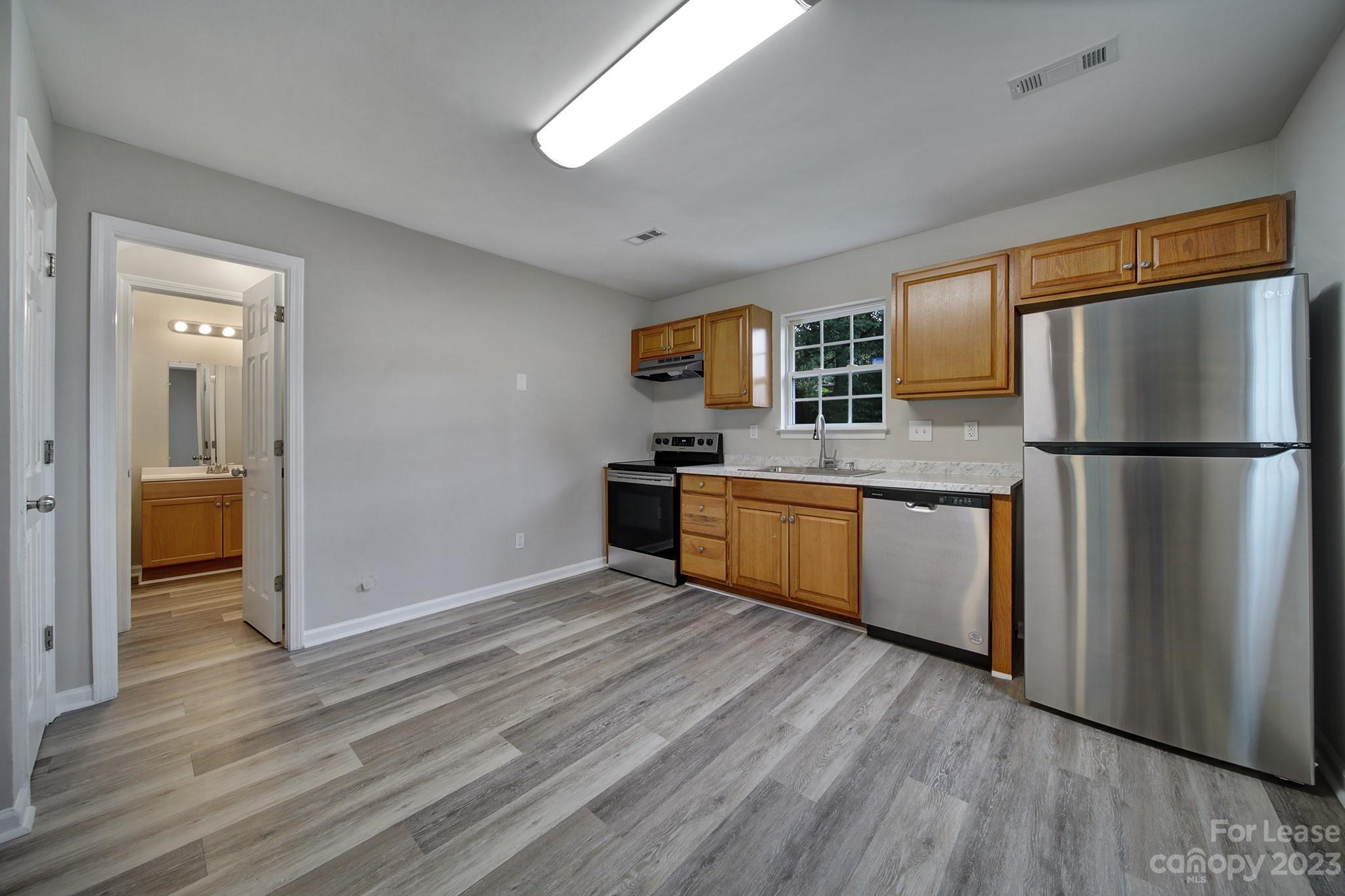 Reid Park - Residential Lease