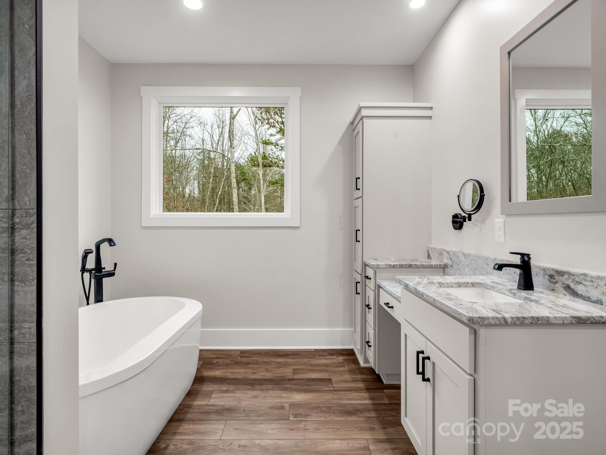 West Gate - Residential