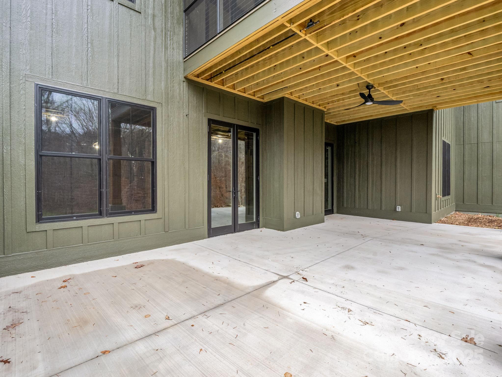 West Gate - Residential