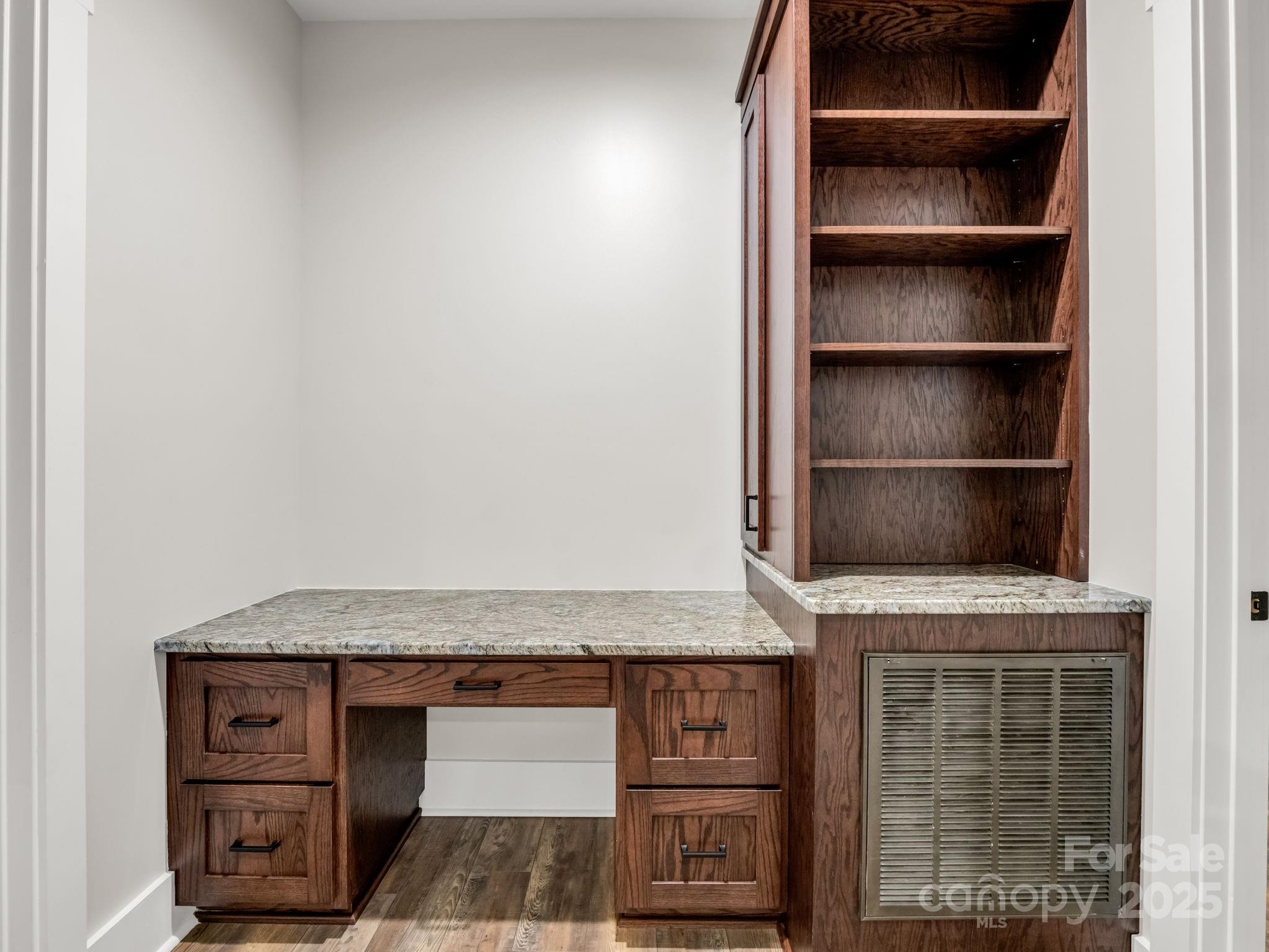 West Gate - Residential