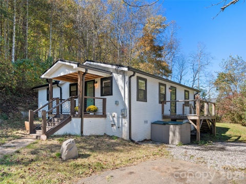 Photo of 12 Posey Blanton Road, Sylva, NC 28779 (MLS # 4436831)