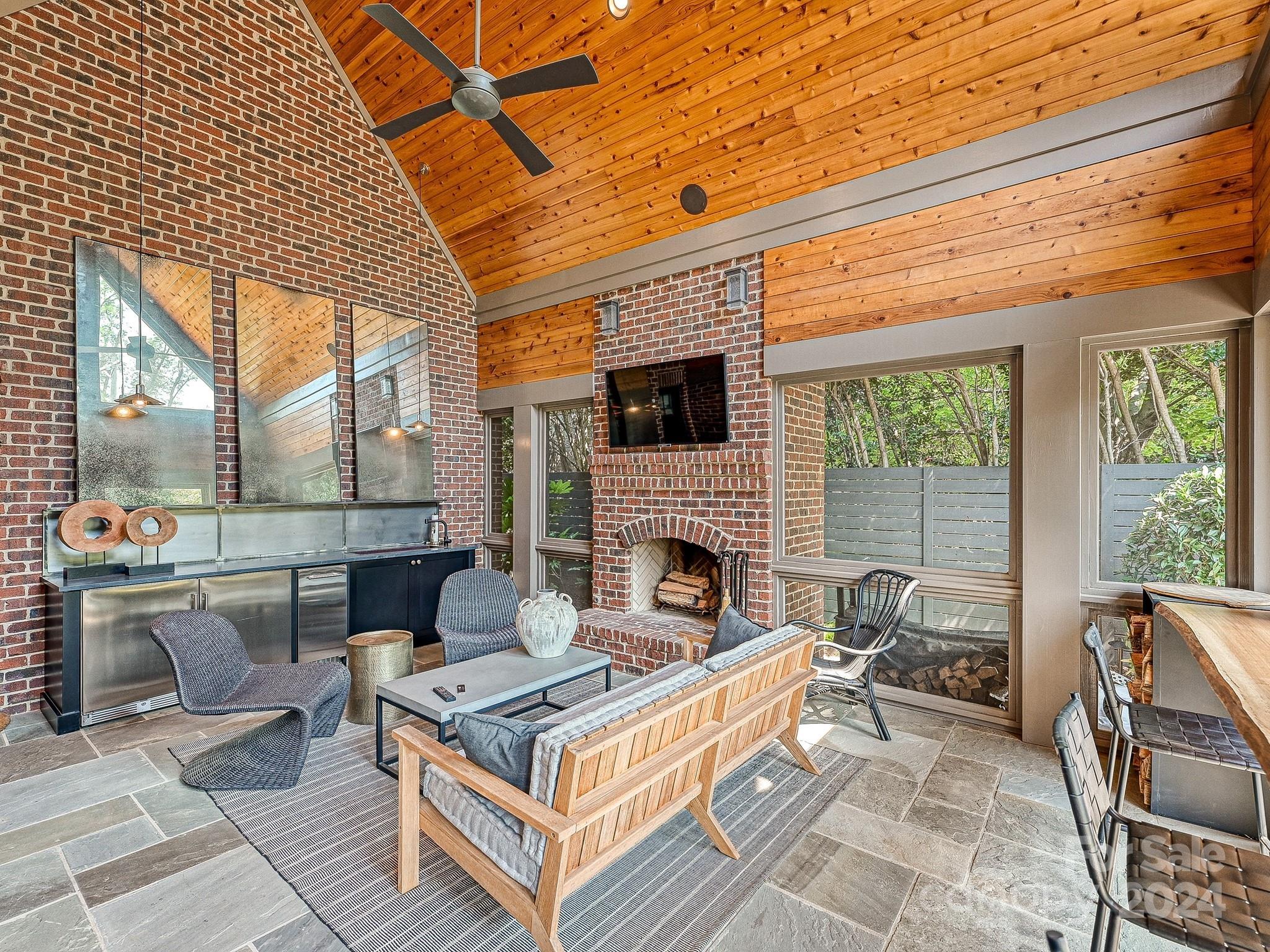 Myers Park - Residential