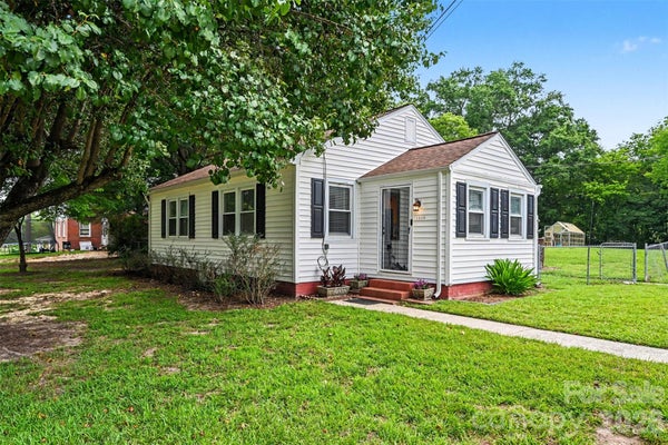 1599 HILLCREST AVE, LANCASTER, SC 29720 - Image ba4879ecc9cdacfd249463a283959d03/3528113565