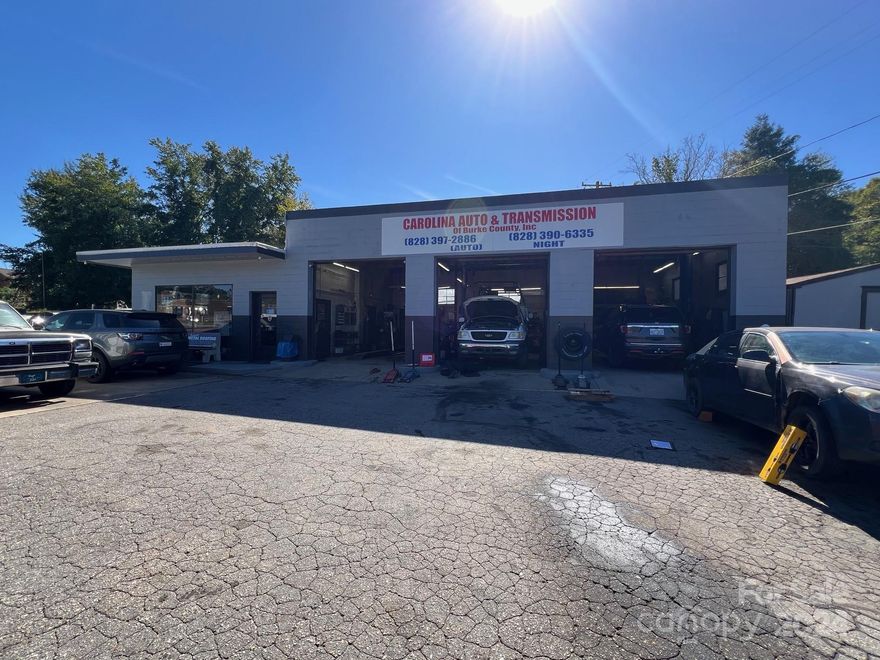 This prime 3-bay service garage is located at a high-visibility hard corner in Connelly Springs, NC, offering excellent exposure and easy access to I-40. The property sits on a 0.71-acre lot with a 1,936 sq ft building, featuring two bathrooms and a functional layout.