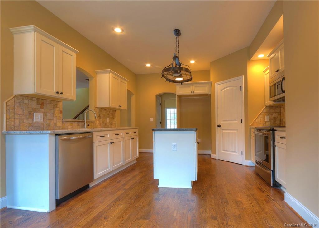 Lauren Pines - Residential