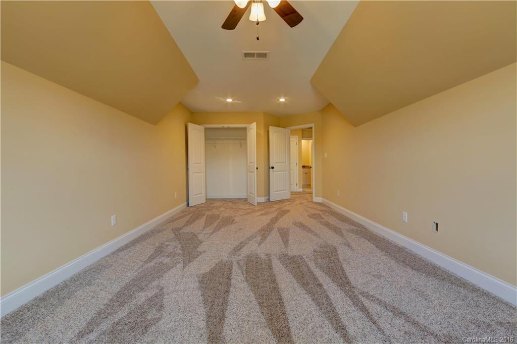 Lauren Pines - Residential