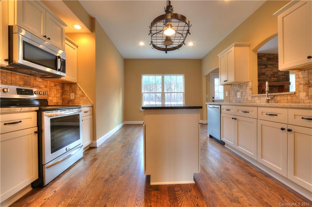 Lauren Pines - Residential