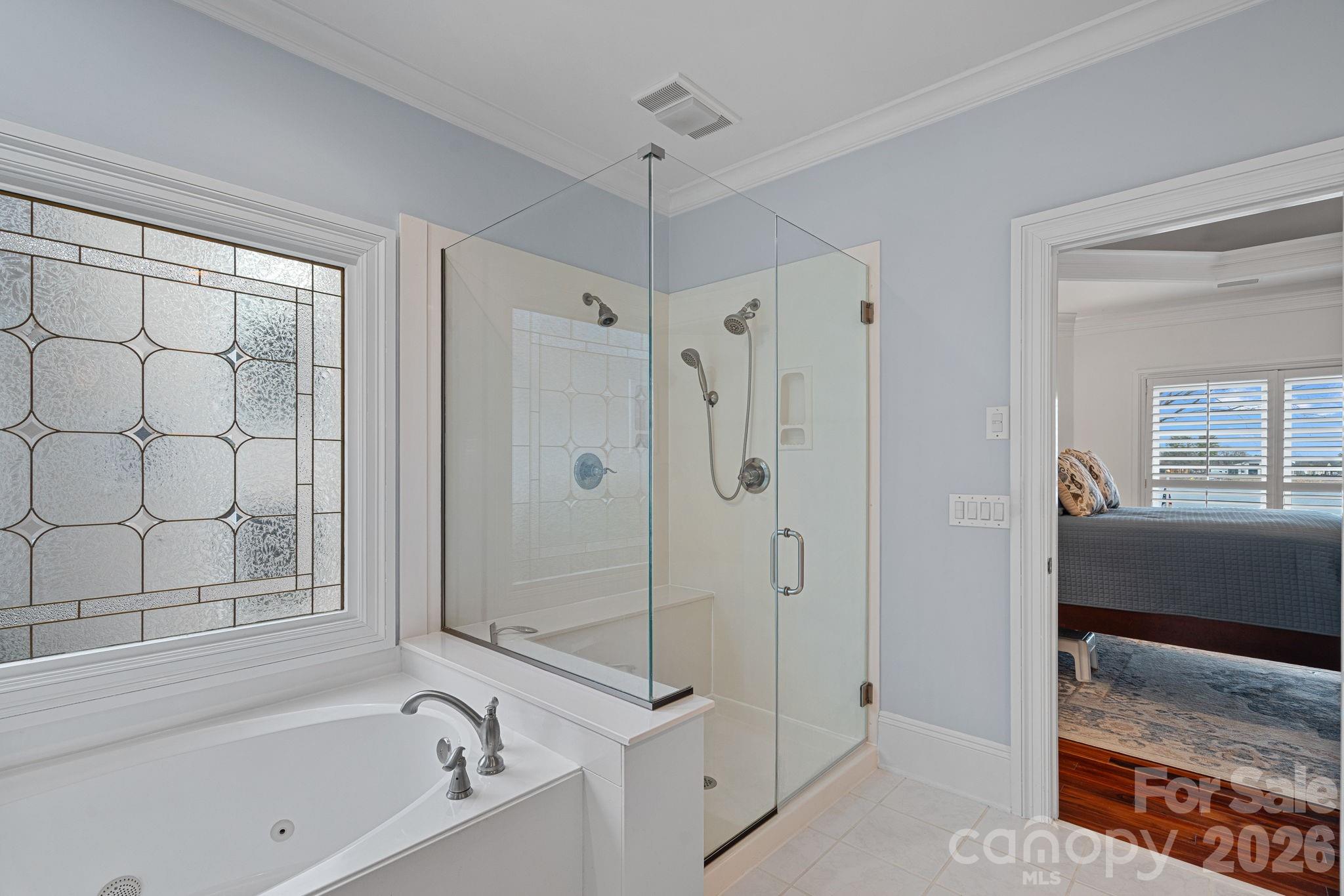 The Peninsula - Residential