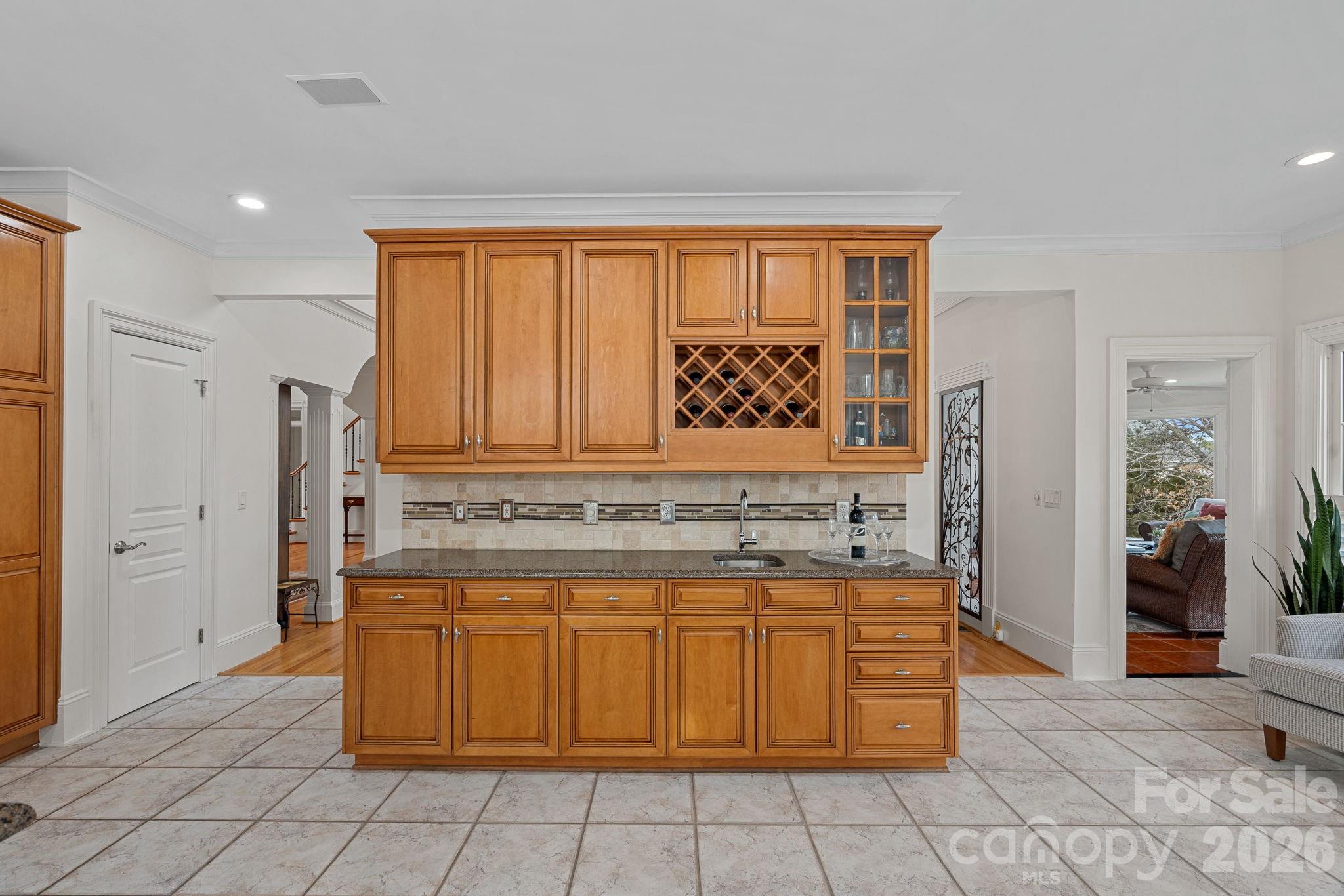 The Peninsula - Residential