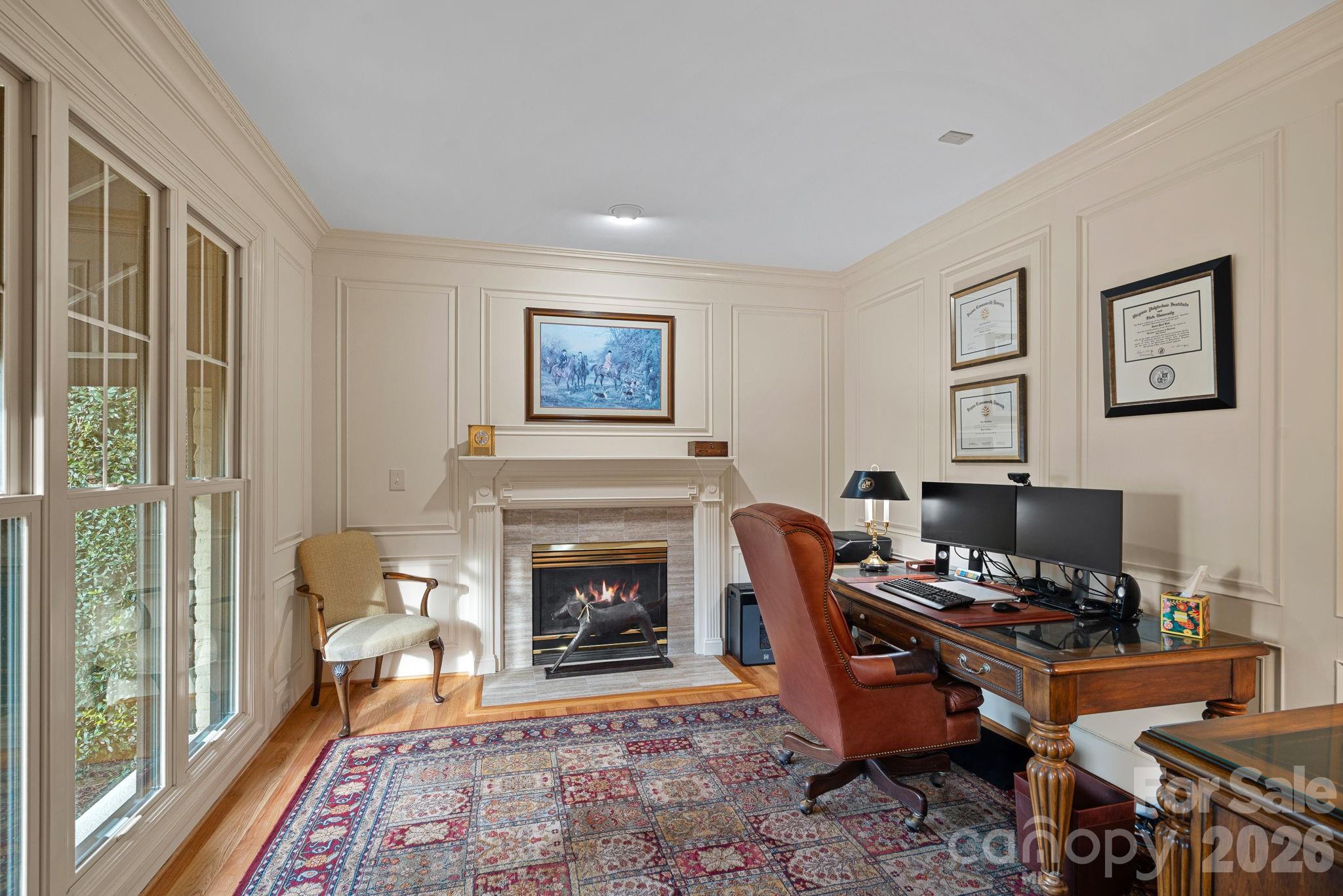 The Peninsula - Residential