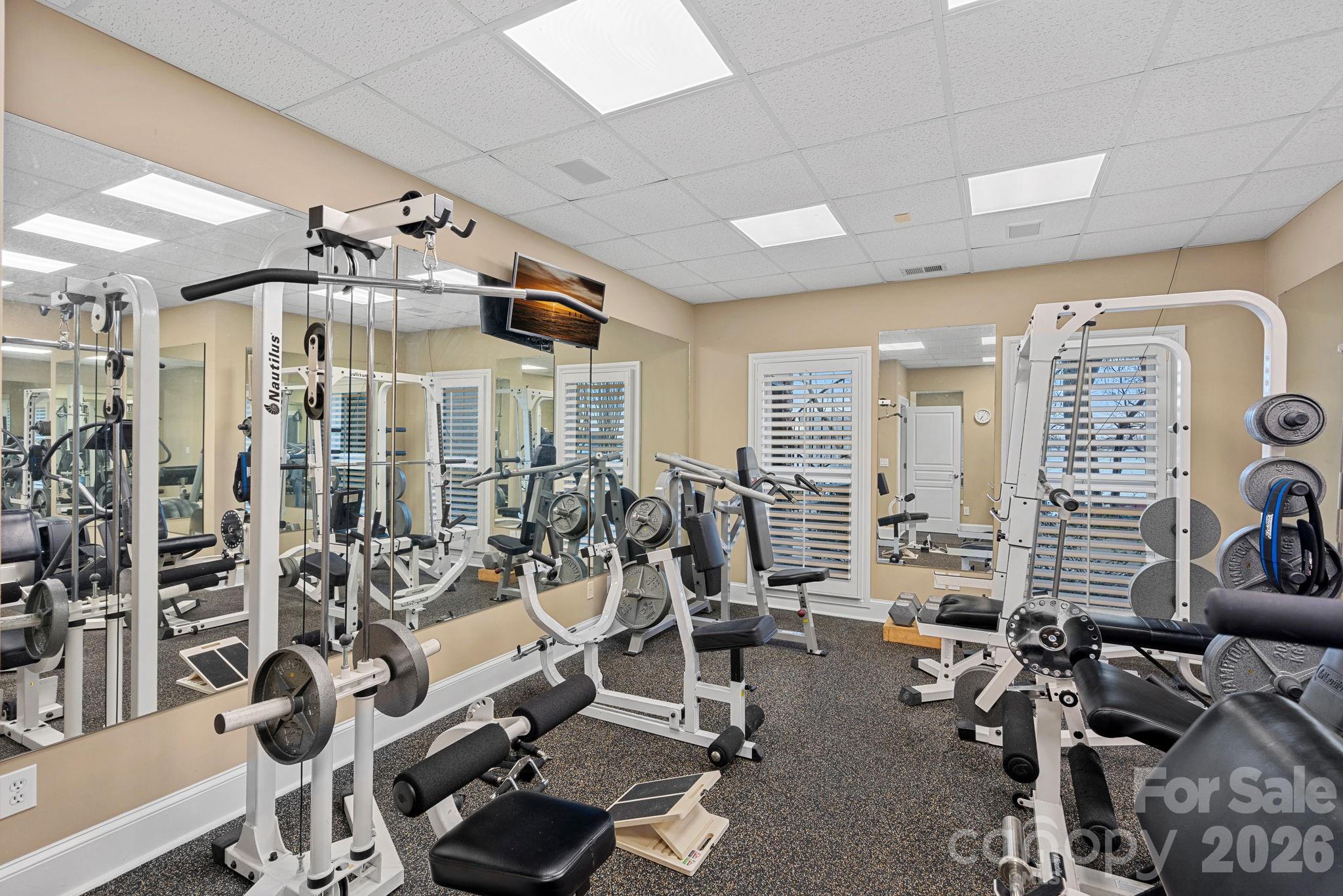 The Peninsula - Residential