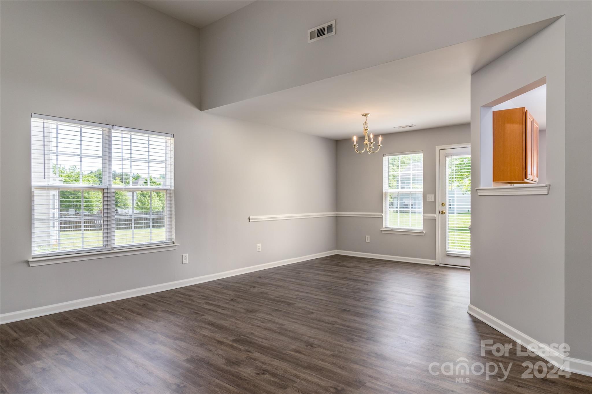 Lexington Commons - Residential Lease