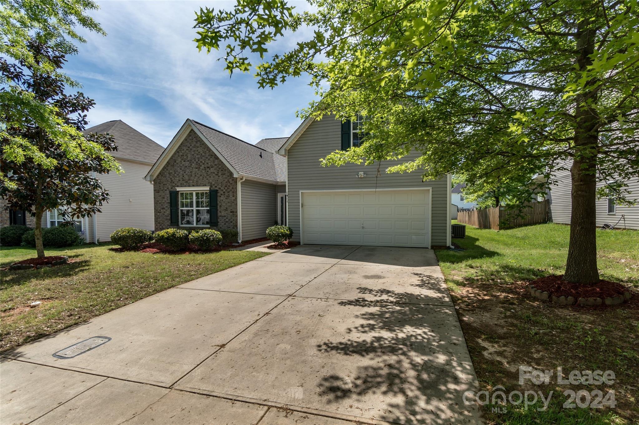 Lexington Commons - Residential Lease