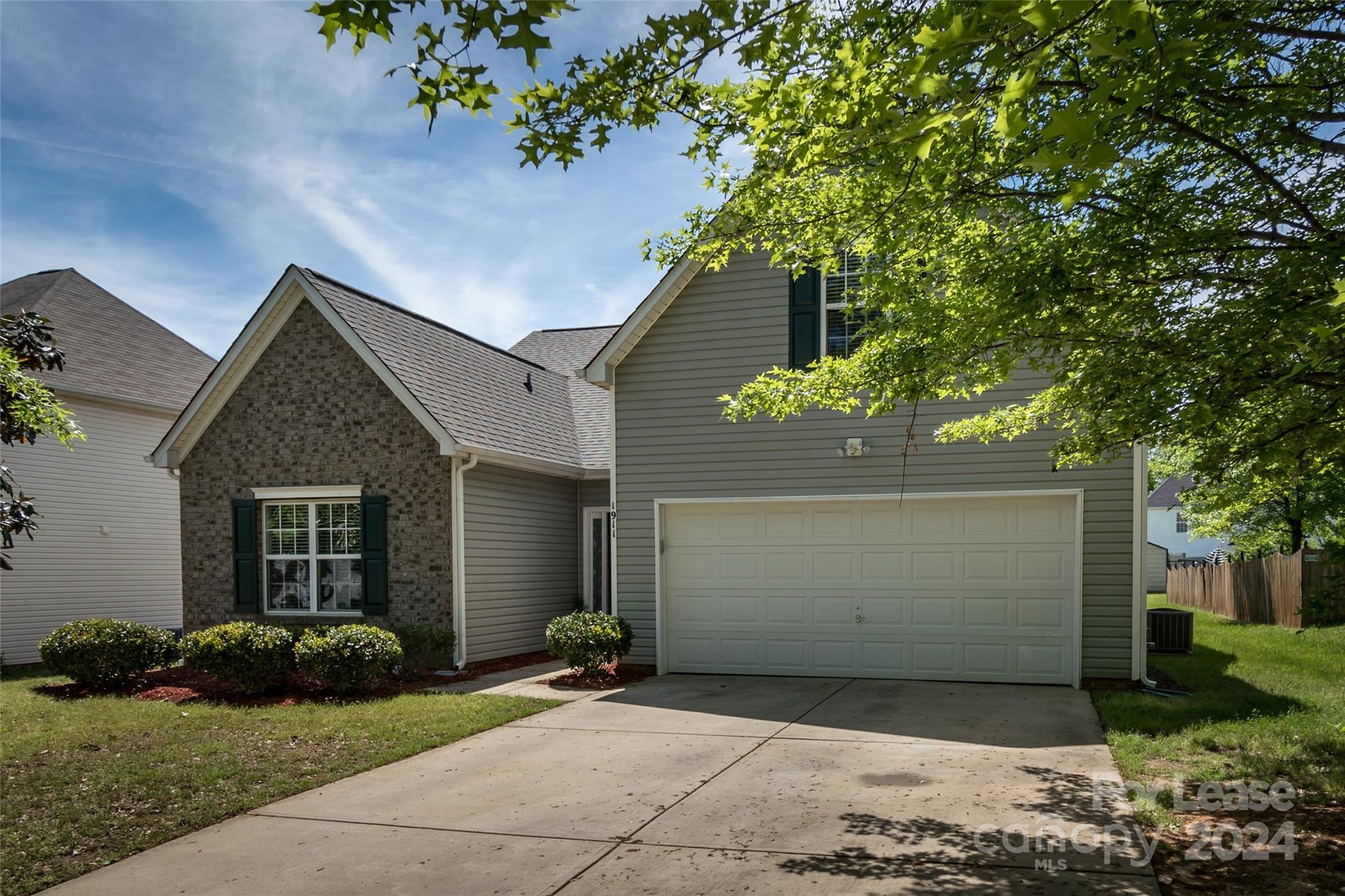 Lexington Commons - Residential Lease