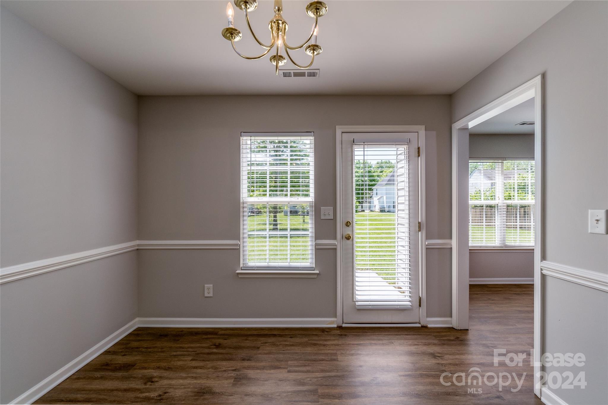 Lexington Commons - Residential Lease