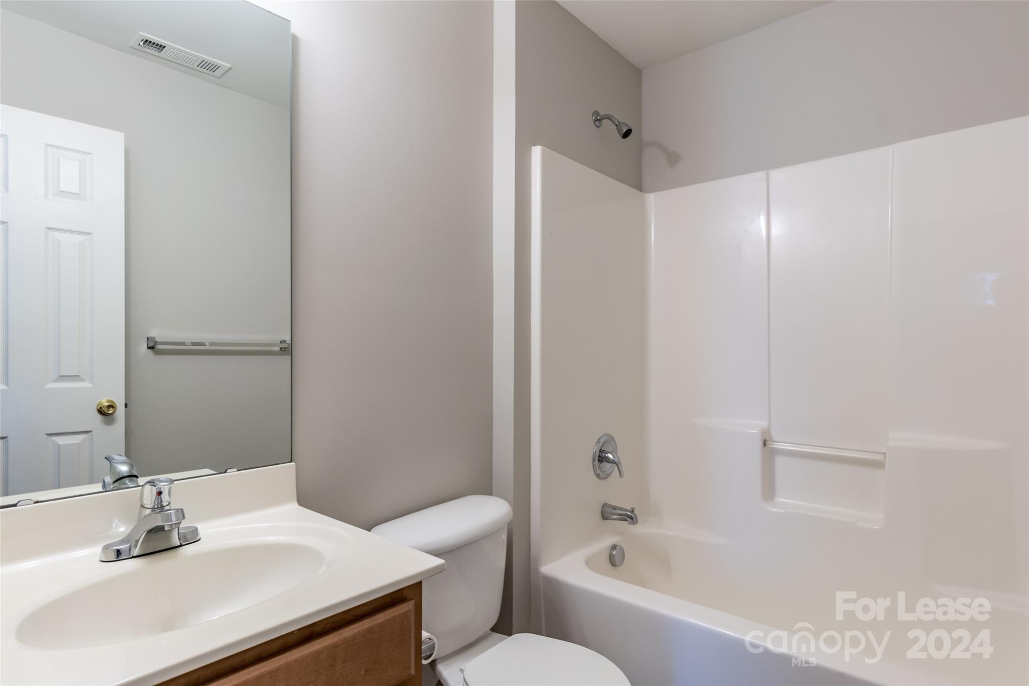 Lexington Commons - Residential Lease