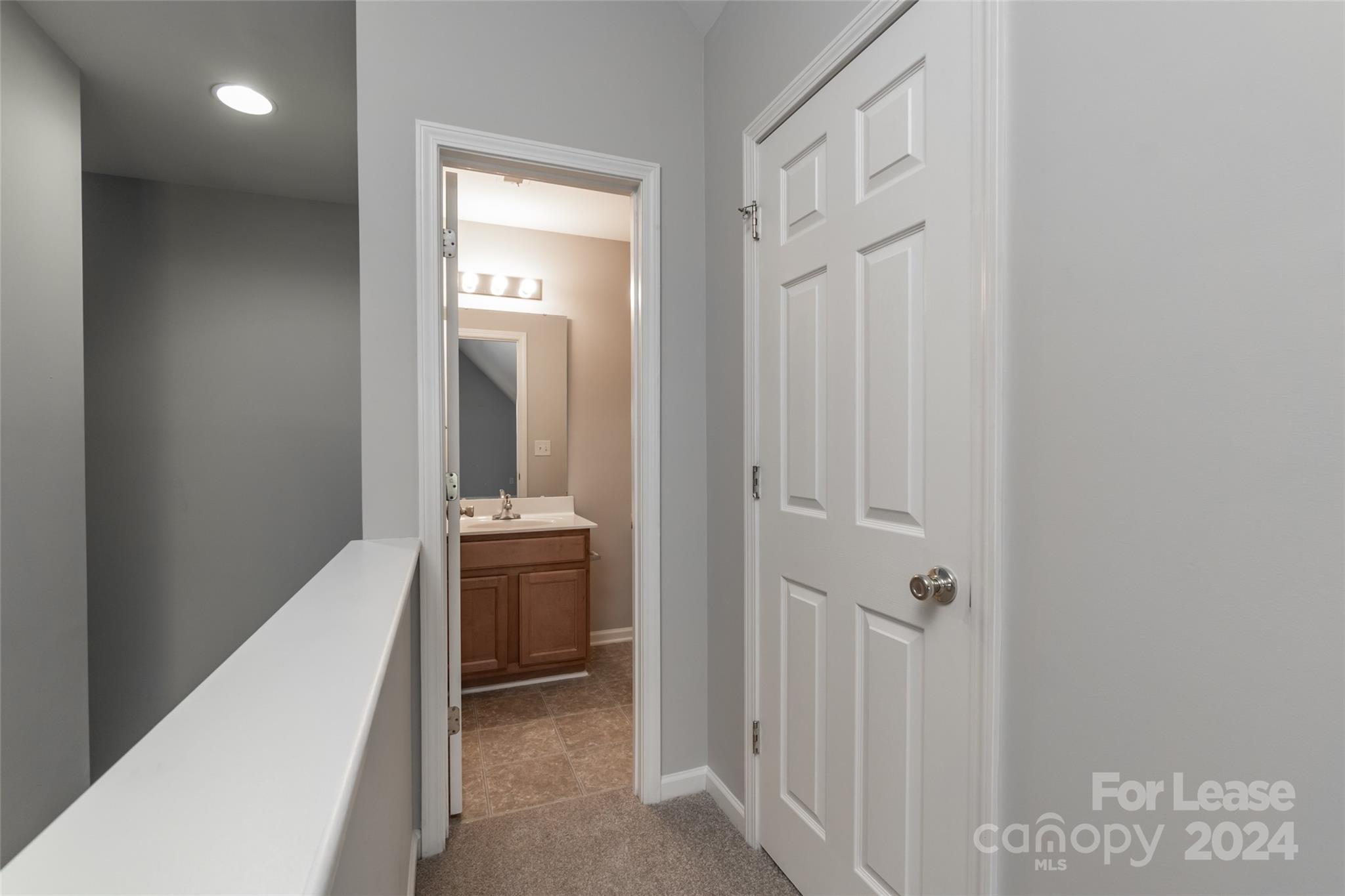 Lexington Commons - Residential Lease