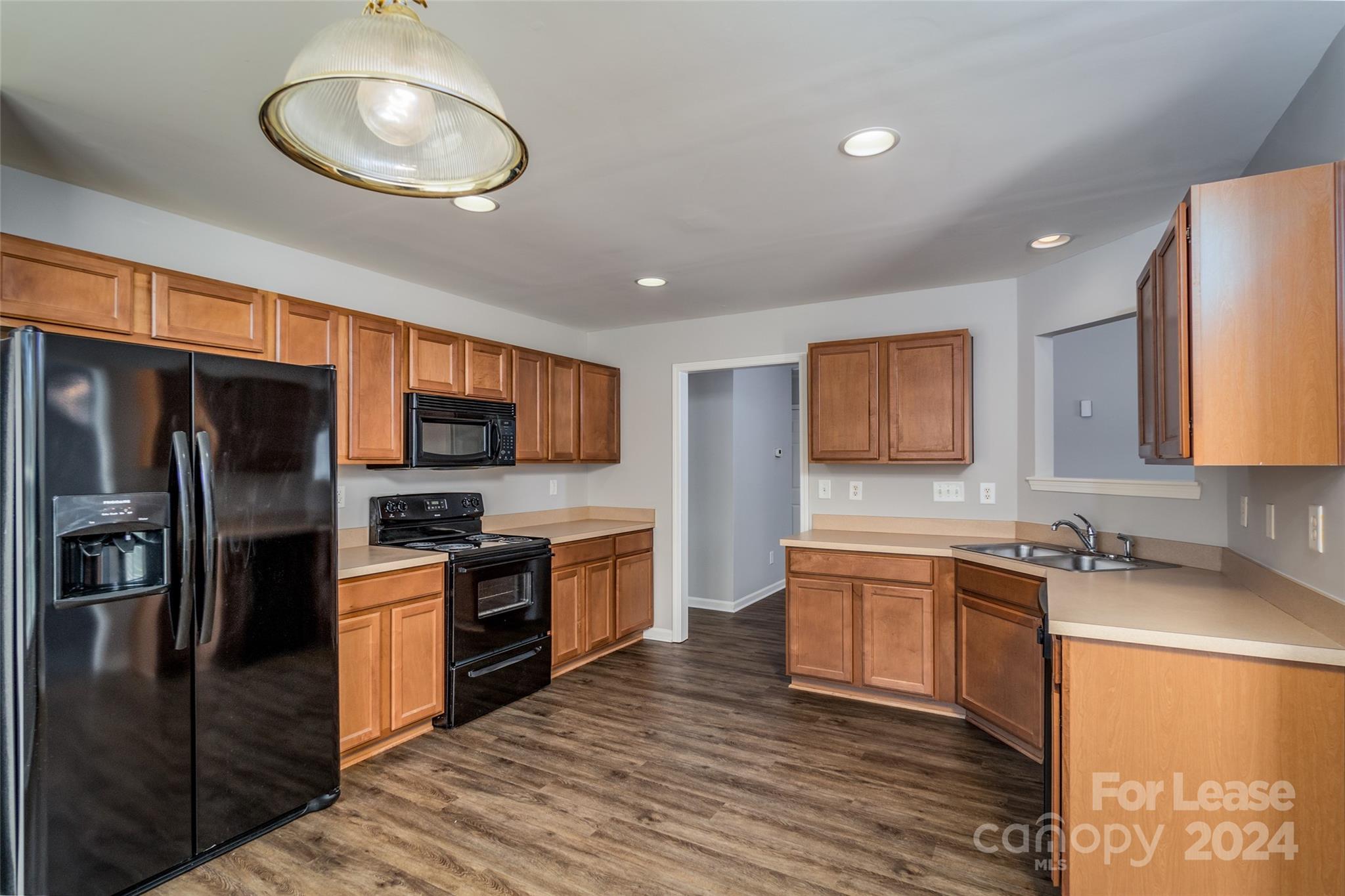 Lexington Commons - Residential Lease