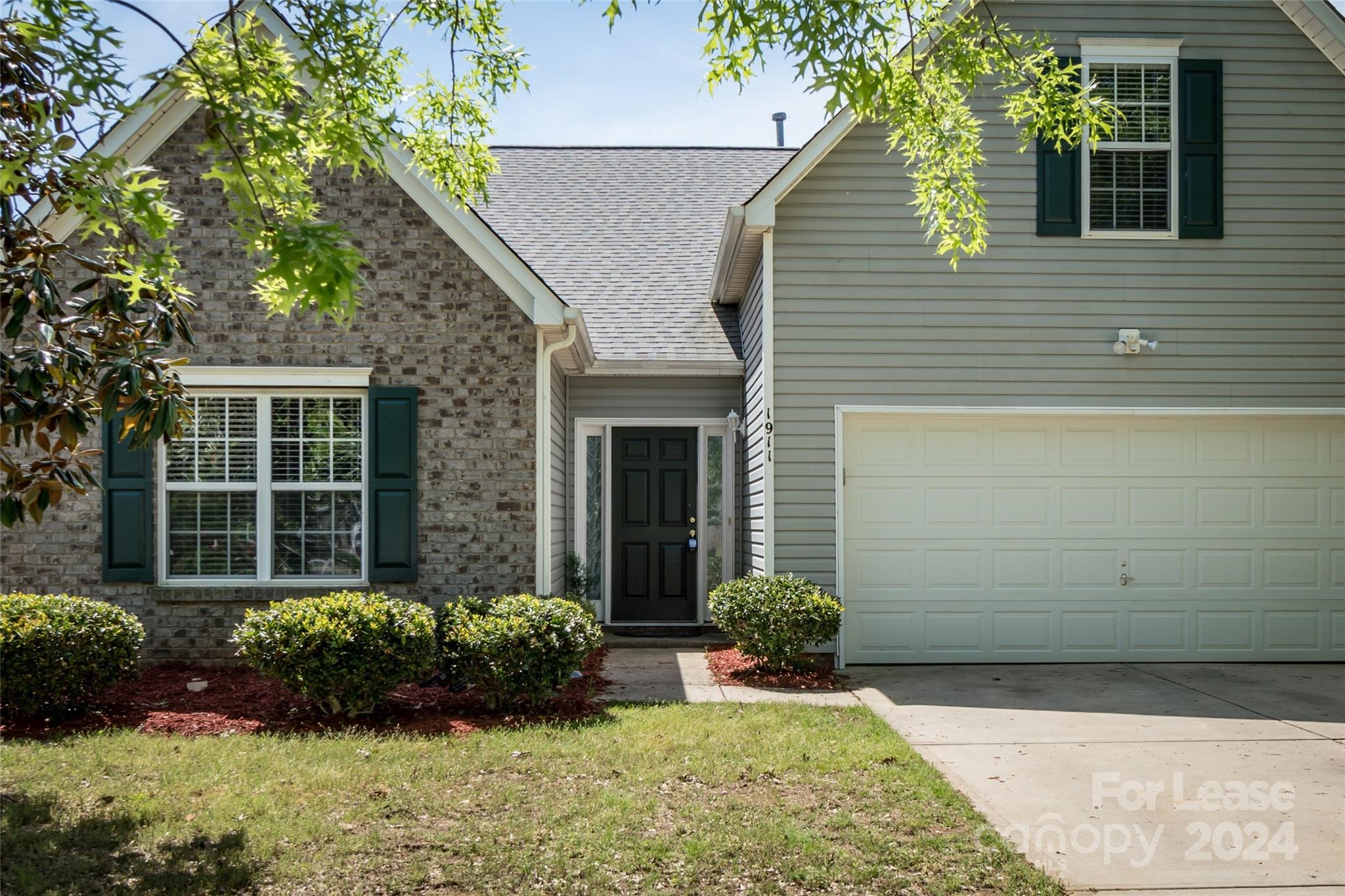 Lexington Commons - Residential Lease