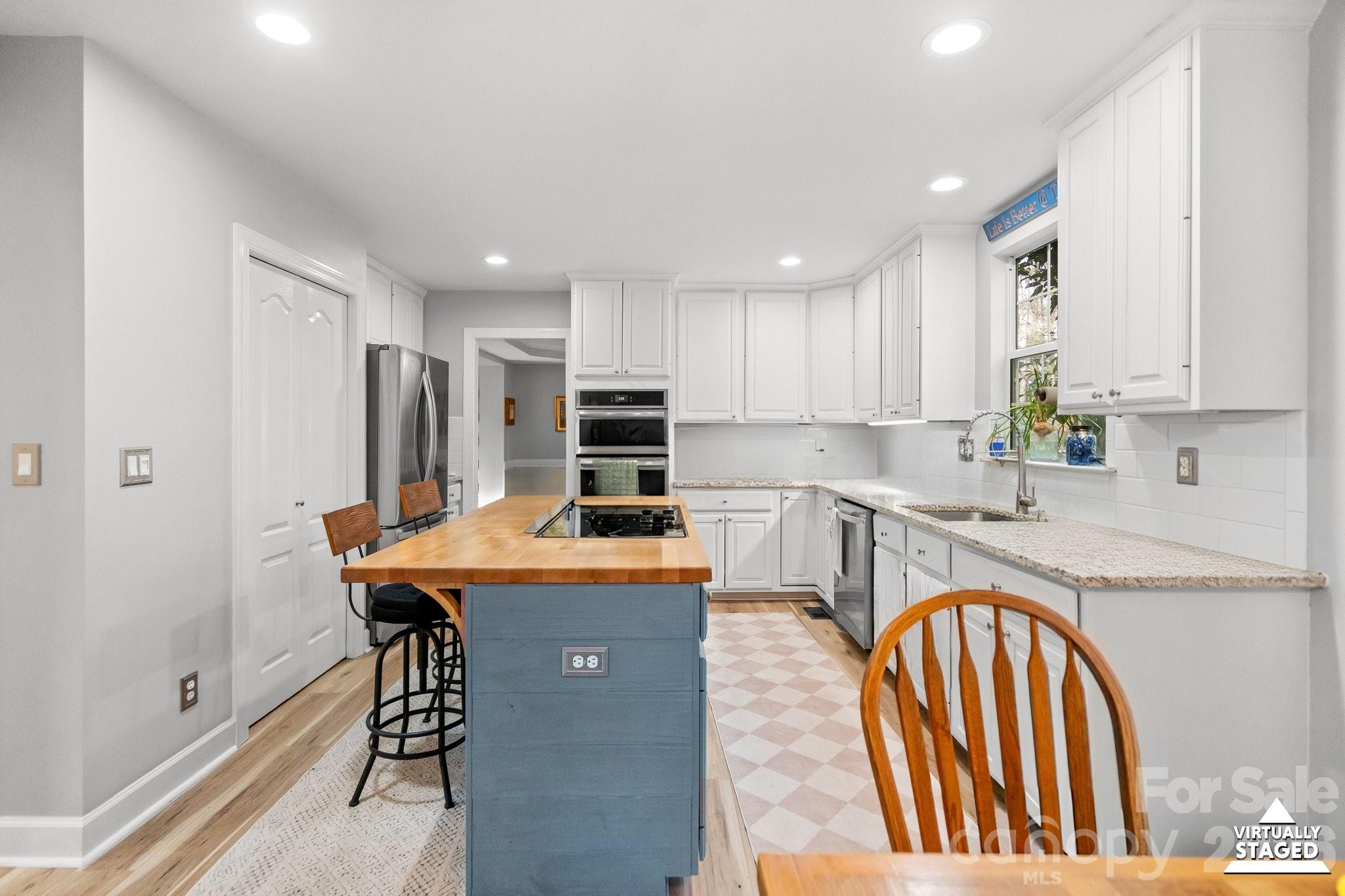 Pine Isle - Residential