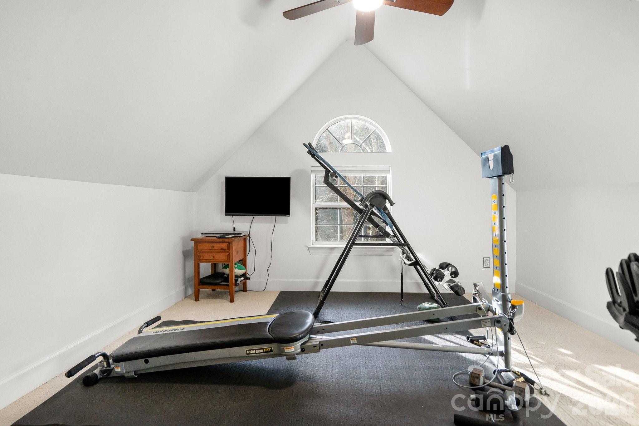 Pine Isle - Residential