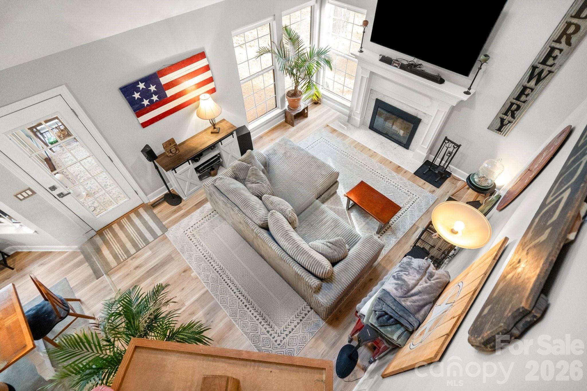 Pine Isle - Residential