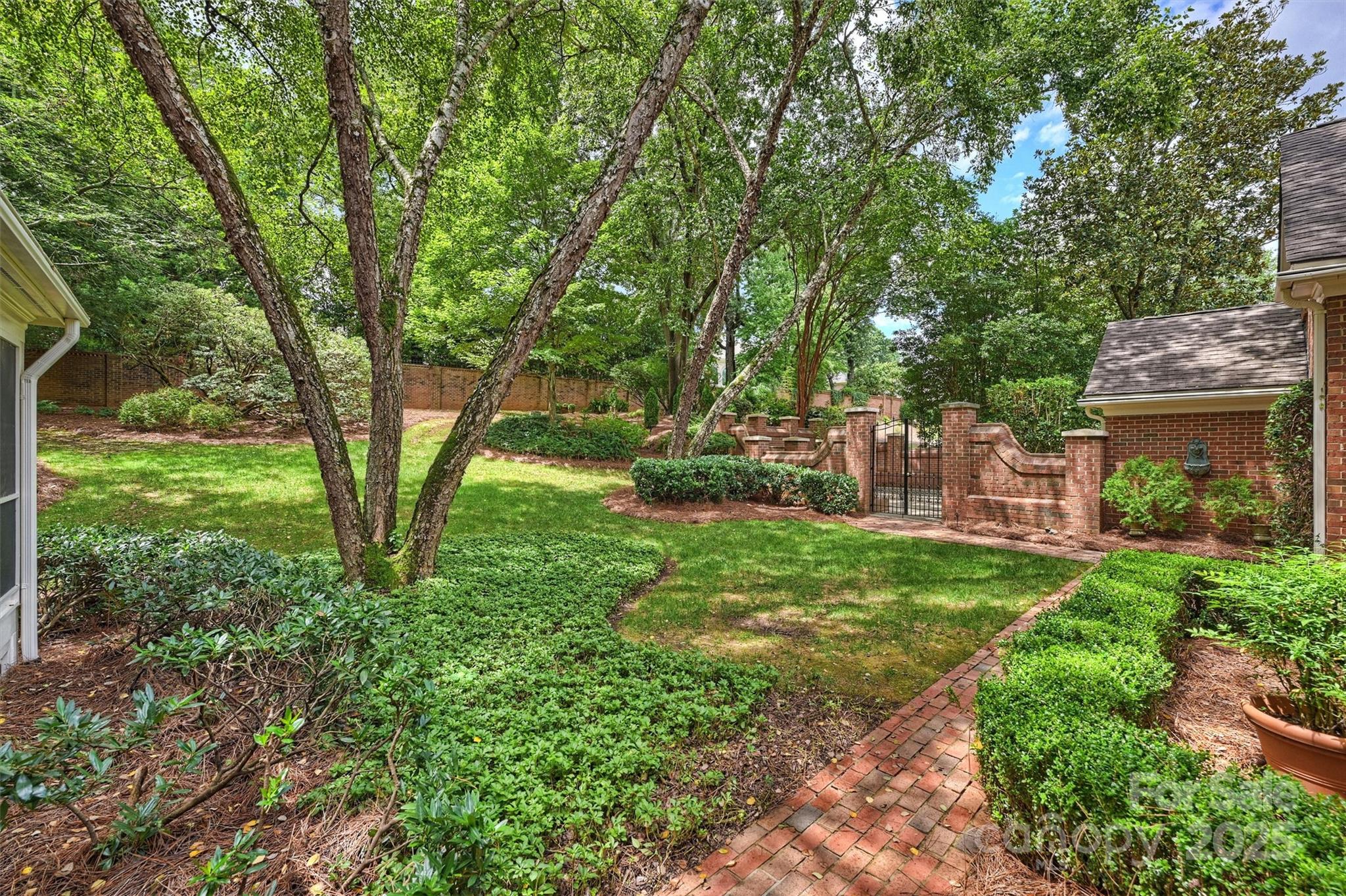 Quail Hollow - Residential