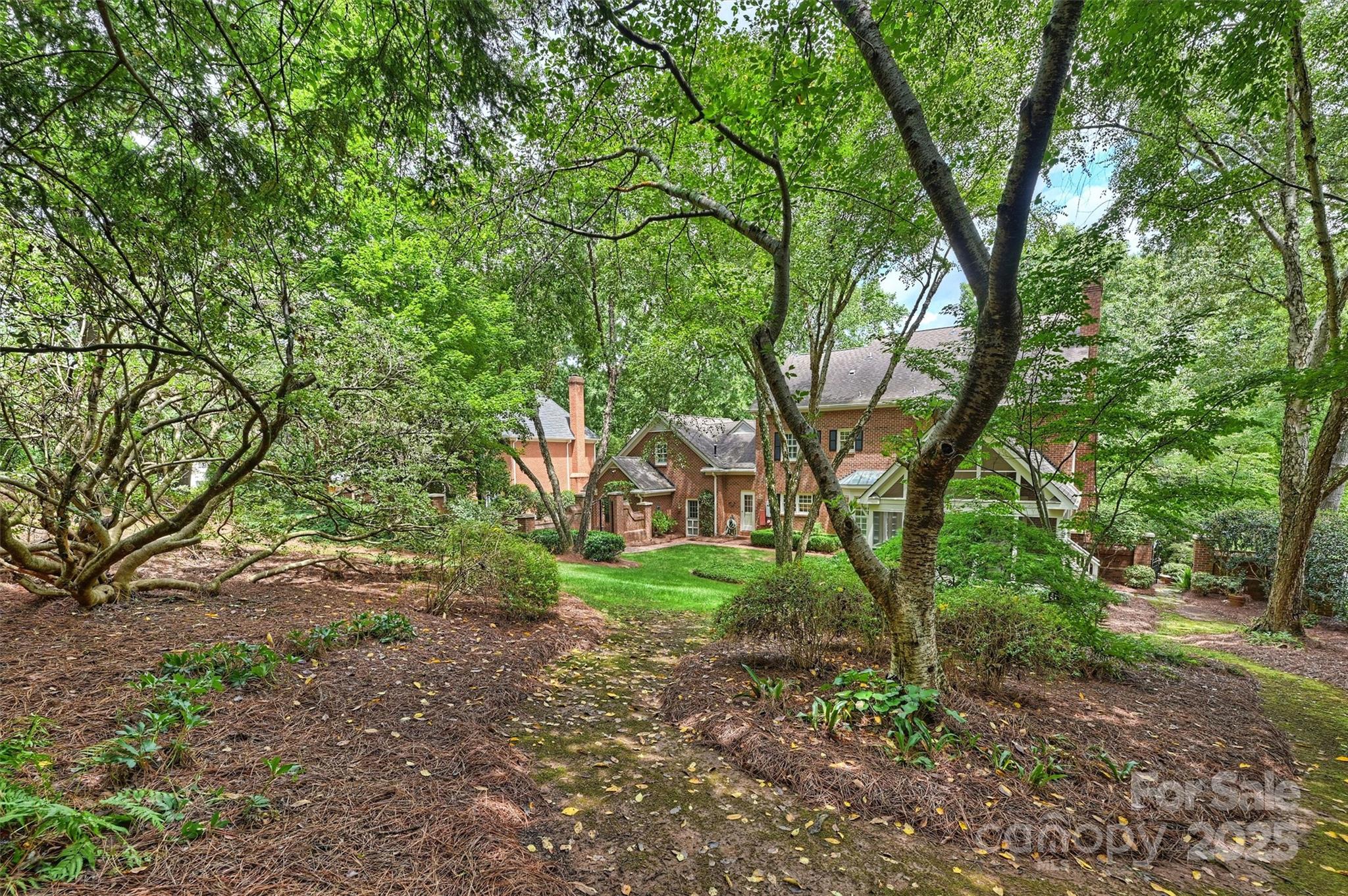 Quail Hollow - Residential