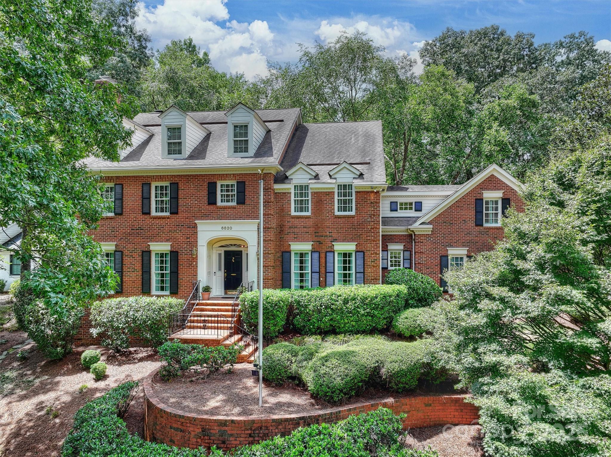 6820 Aronomink Drive