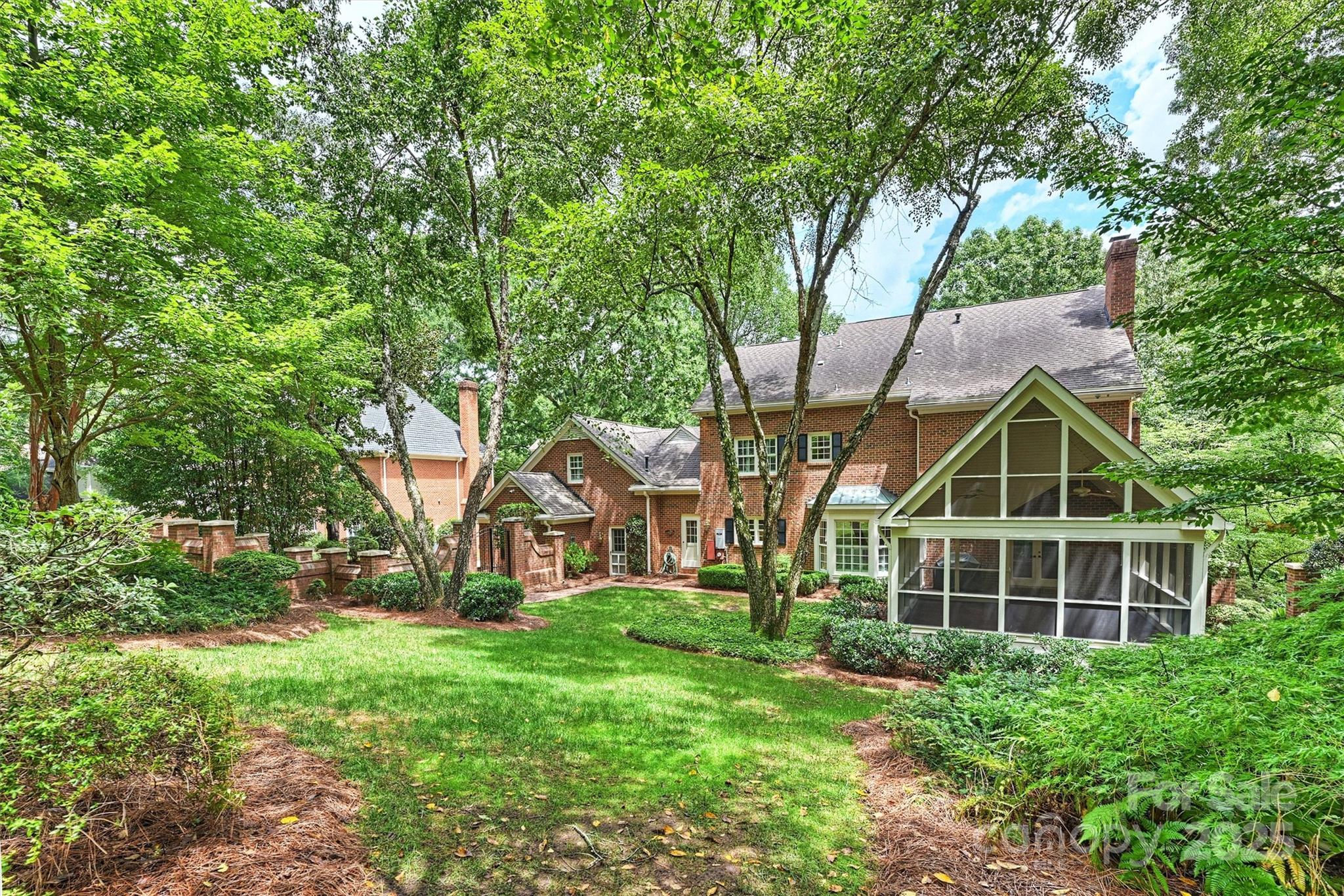 Quail Hollow - Residential