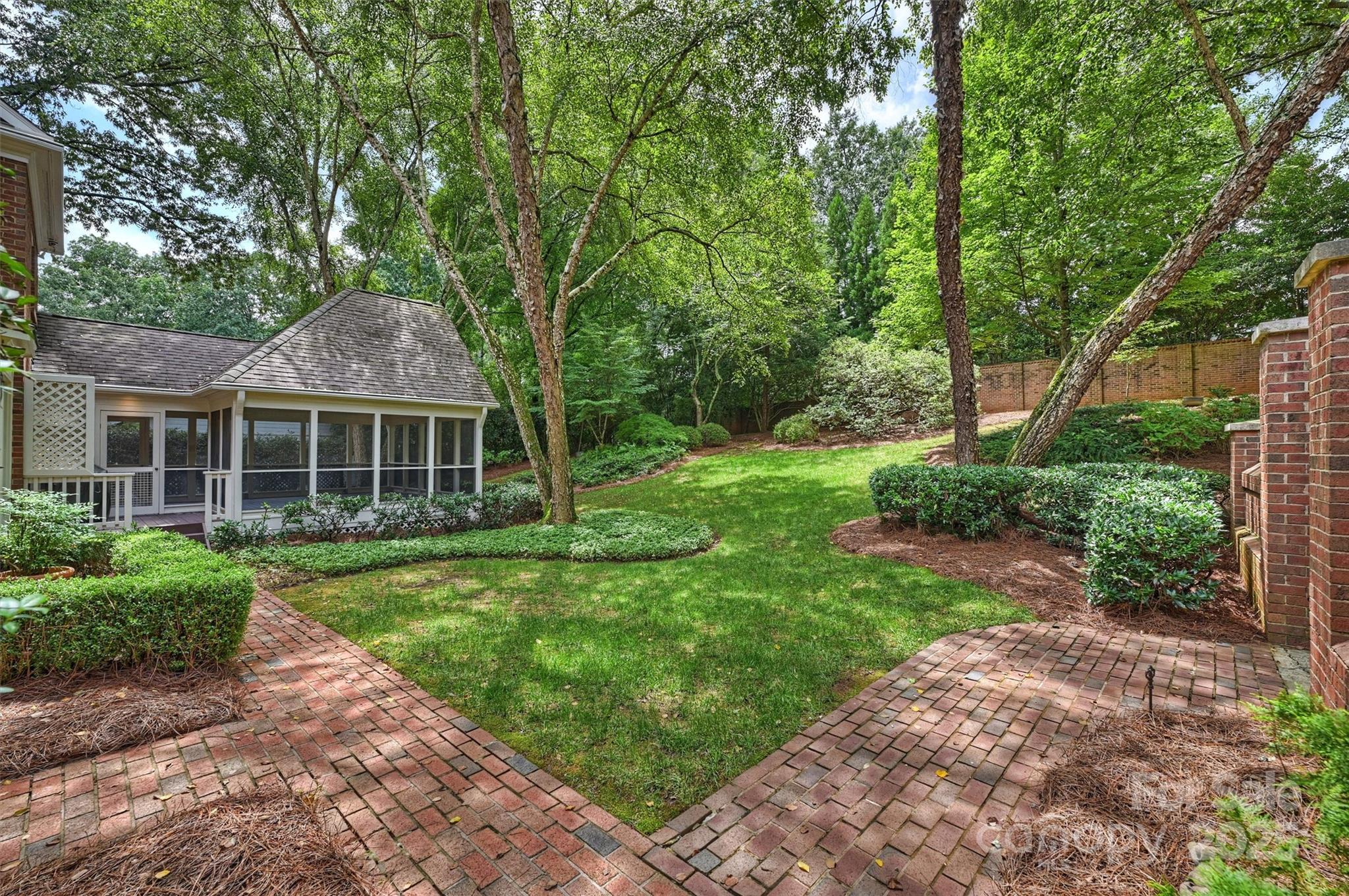 Quail Hollow - Residential