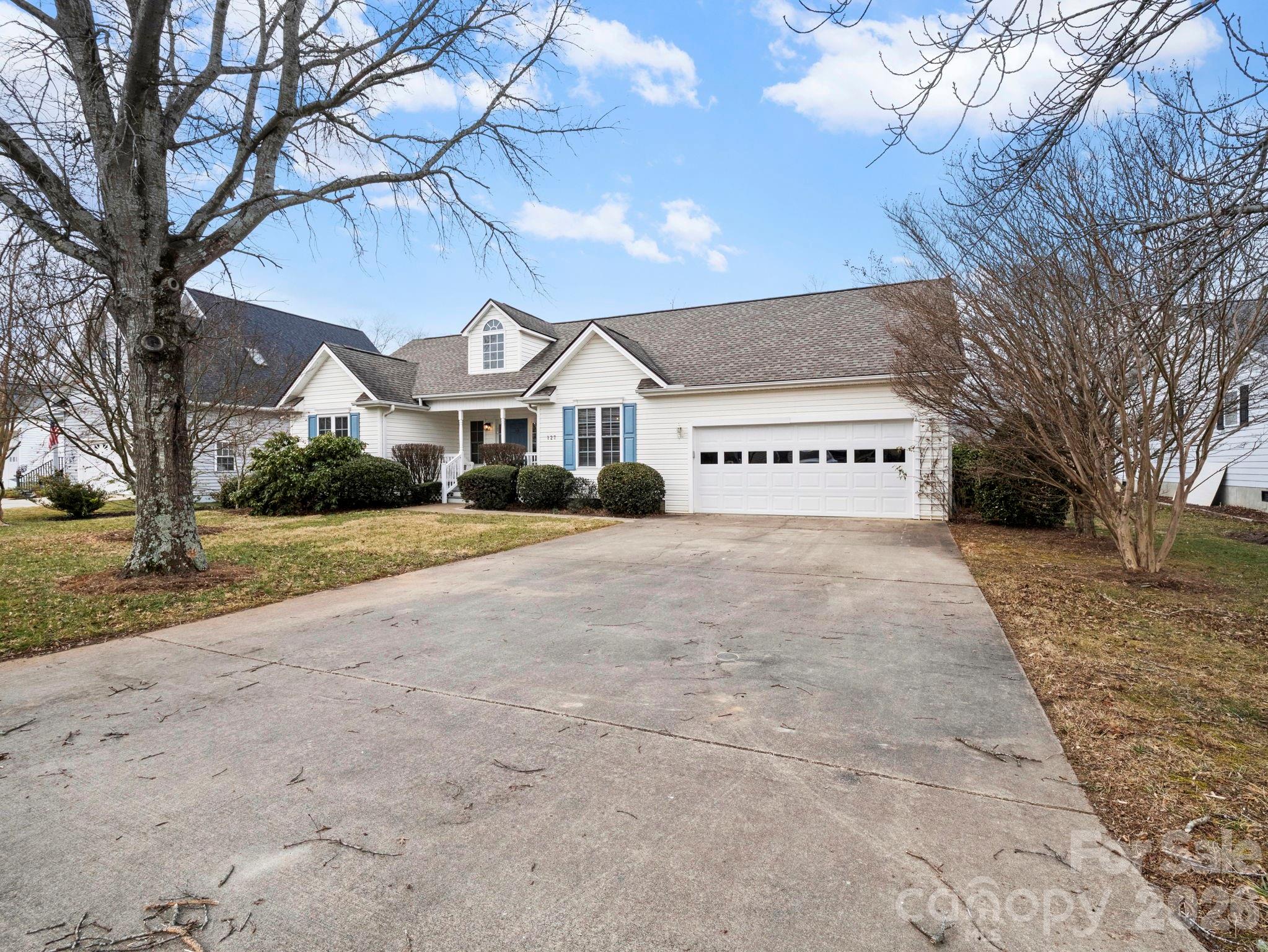 Mills River Village - Residential