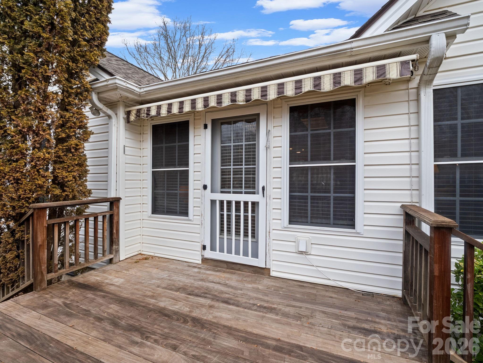 Mills River Village - Residential