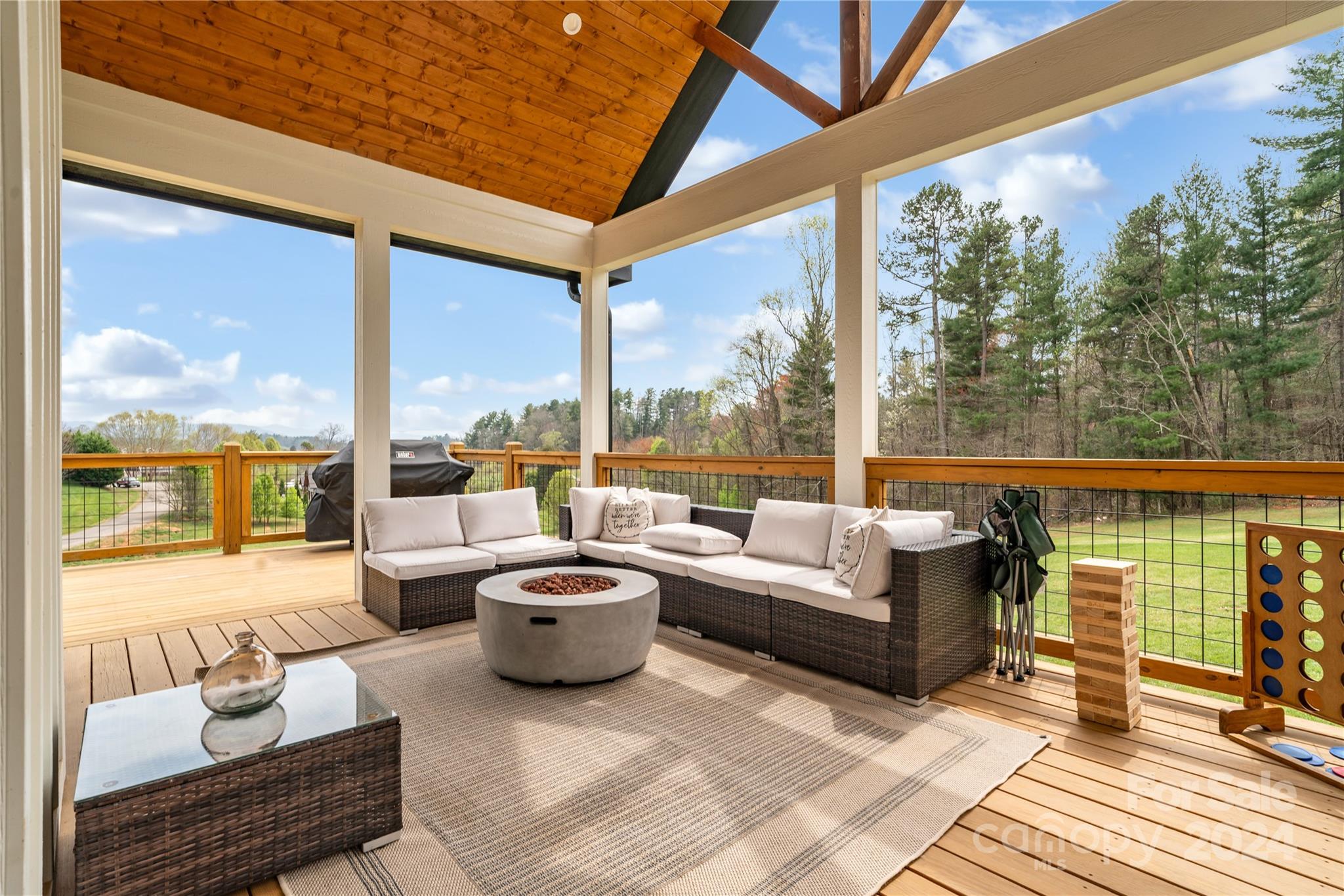 Ridgeview Meadows - Residential