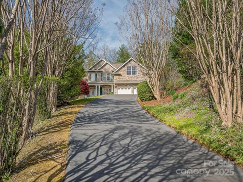 Photo of 180 Kanuga Forest Drive, Hendersonville, NC 28739 (MLS # 4309167)