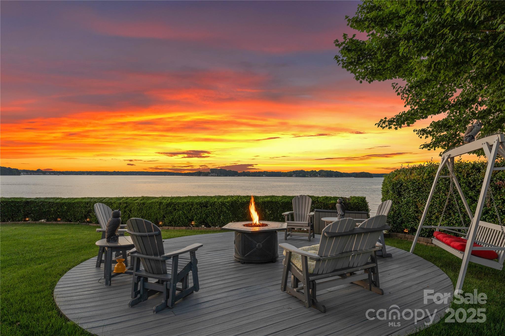 2477 Peninsula Shores Court