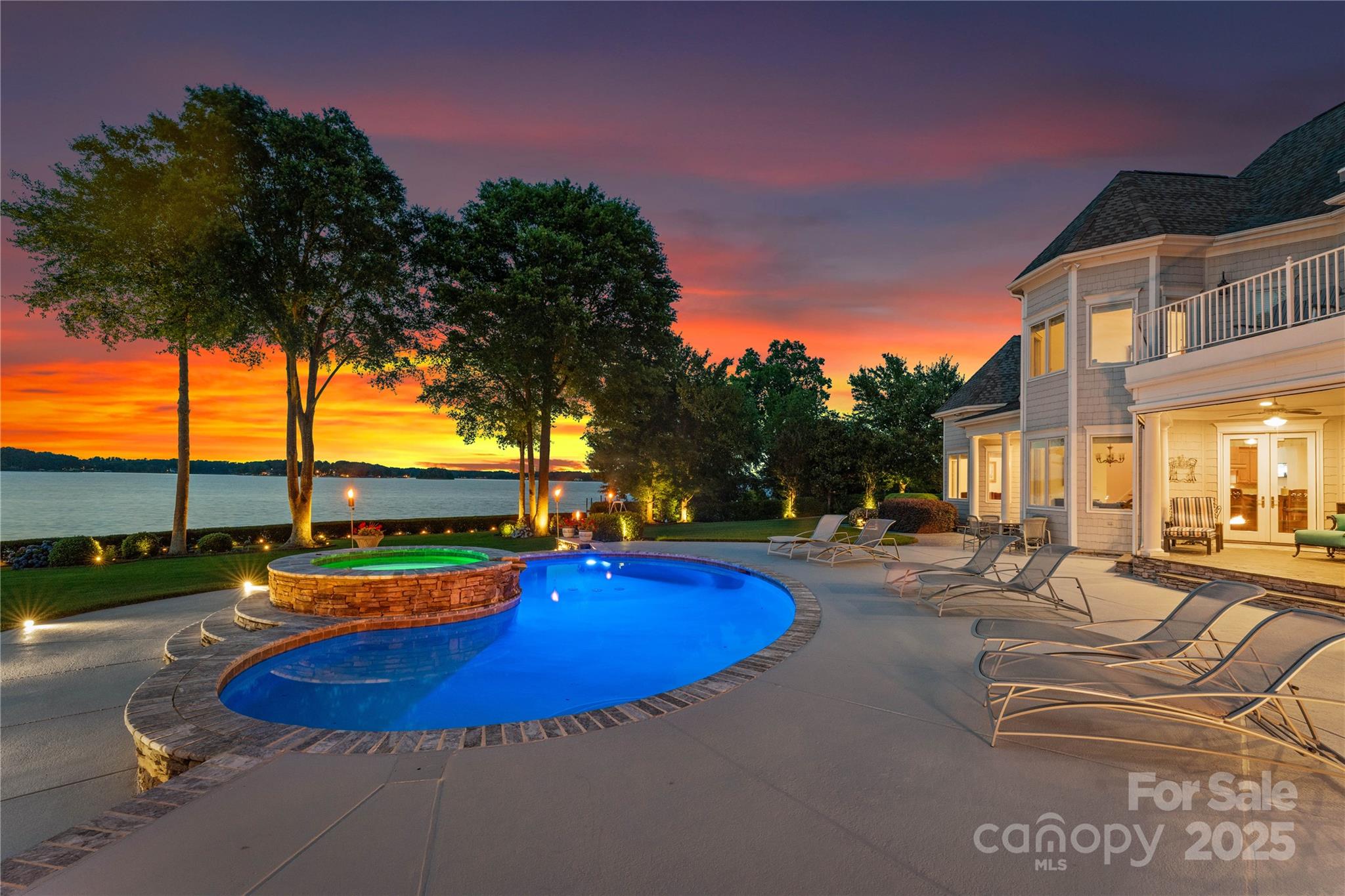 2477 Peninsula Shores Court