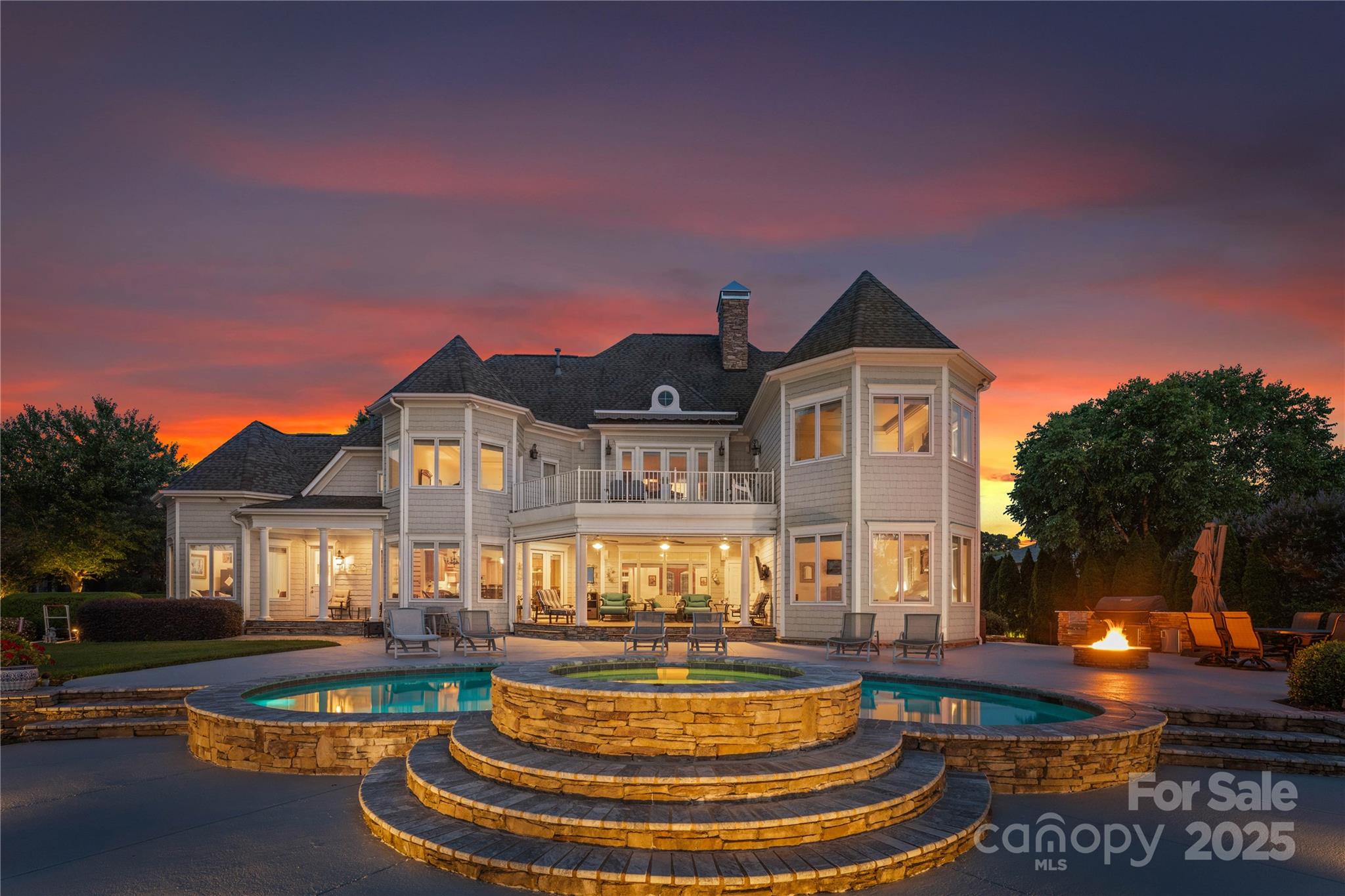 2477 Peninsula Shores Court