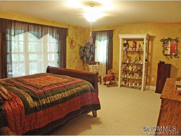 Connestee Falls - Residential