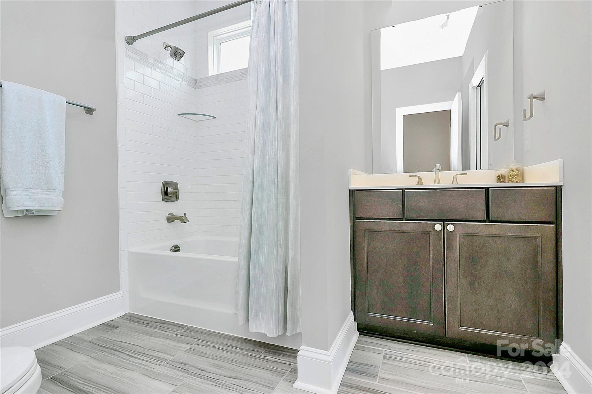 McLean - South Shore - Residential